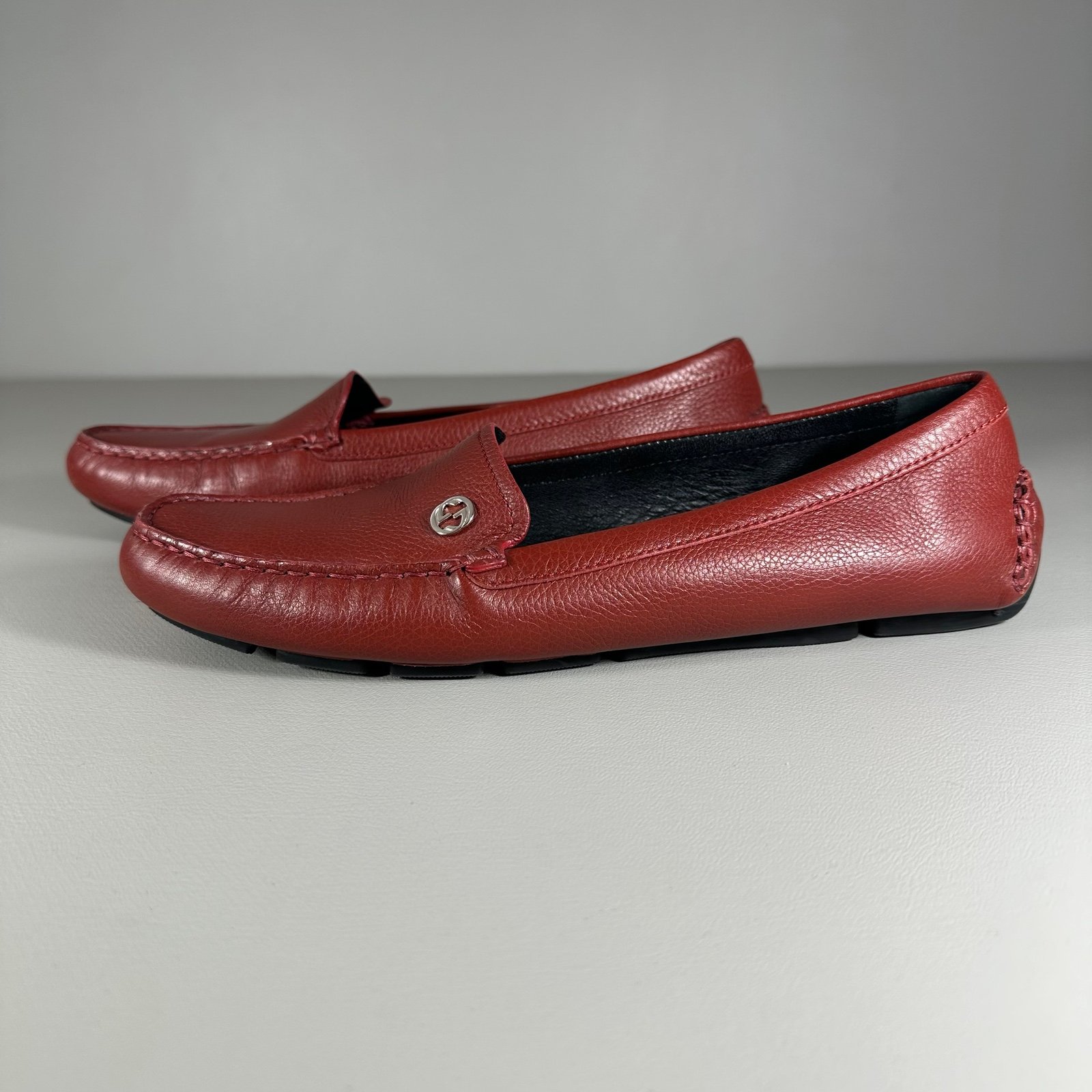 GUCCI Deep Carminio Quardaha Women’s Leather Moccasins Loafers