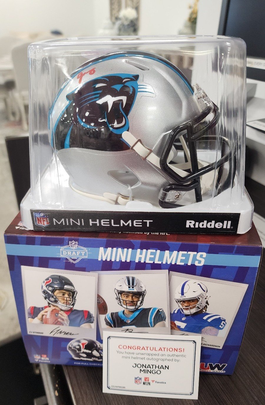 Jonathan Mingo autograph mini helmet