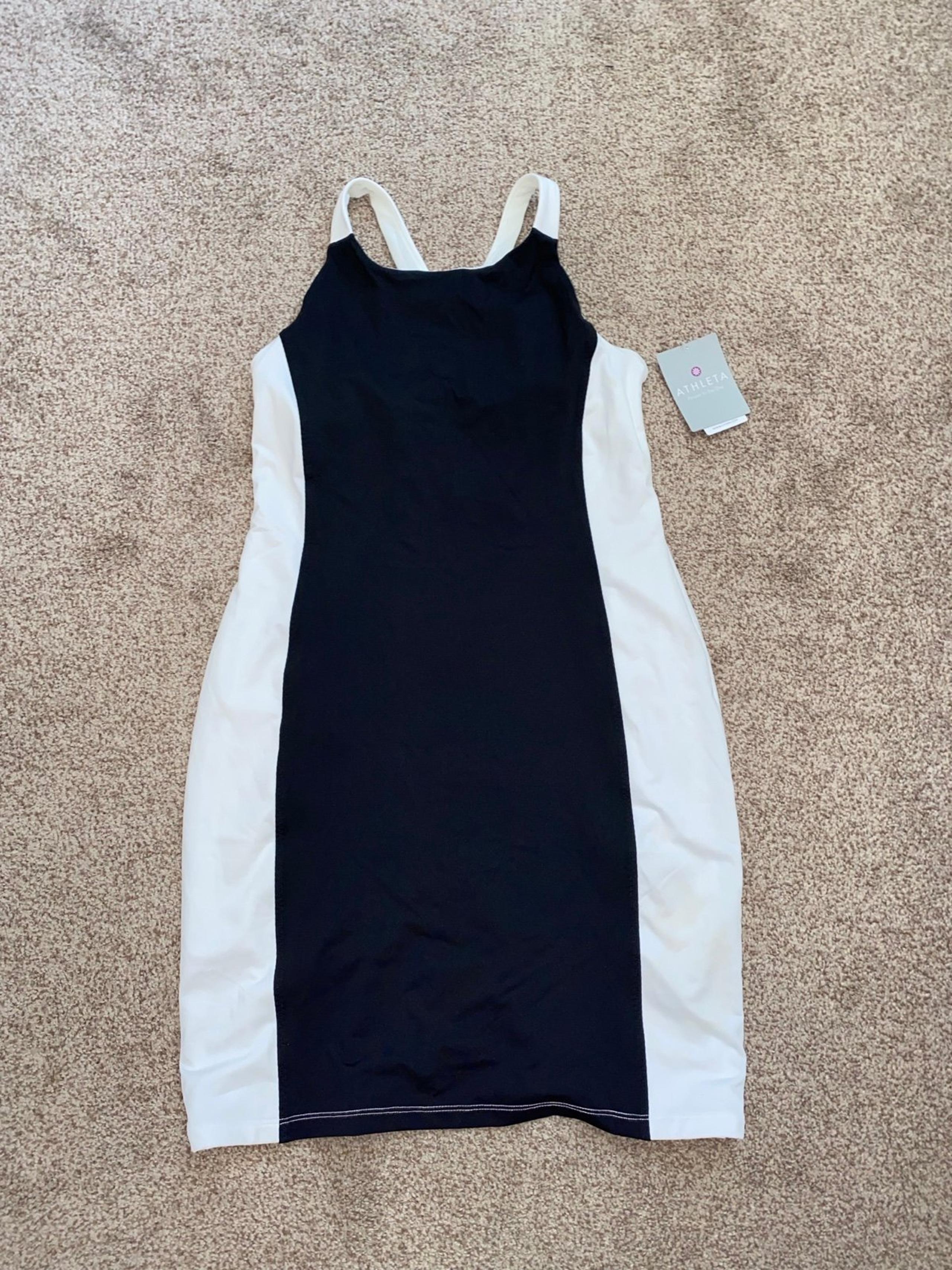 NEW Athleta Dress - Small