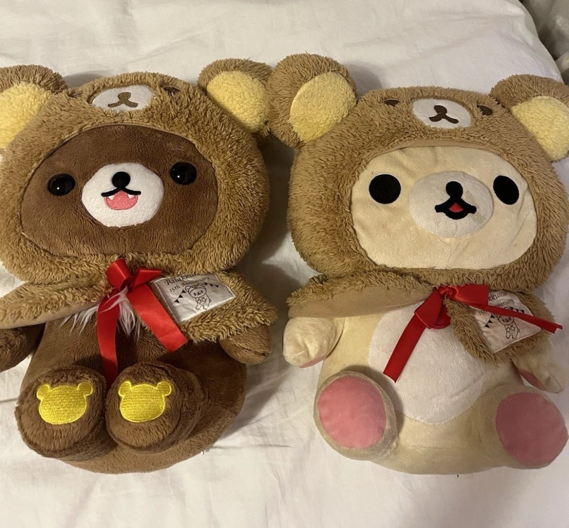 Korilakkuma and Chairoikoguma ichiban kuji prize plushie set