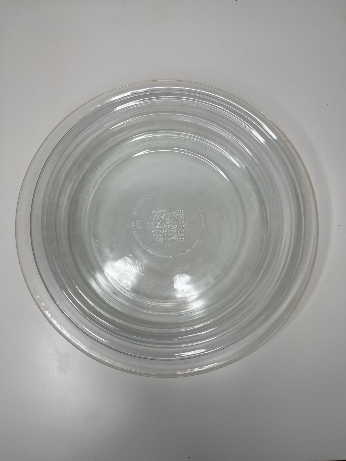 Pyrex Set of Three Pie Dishes