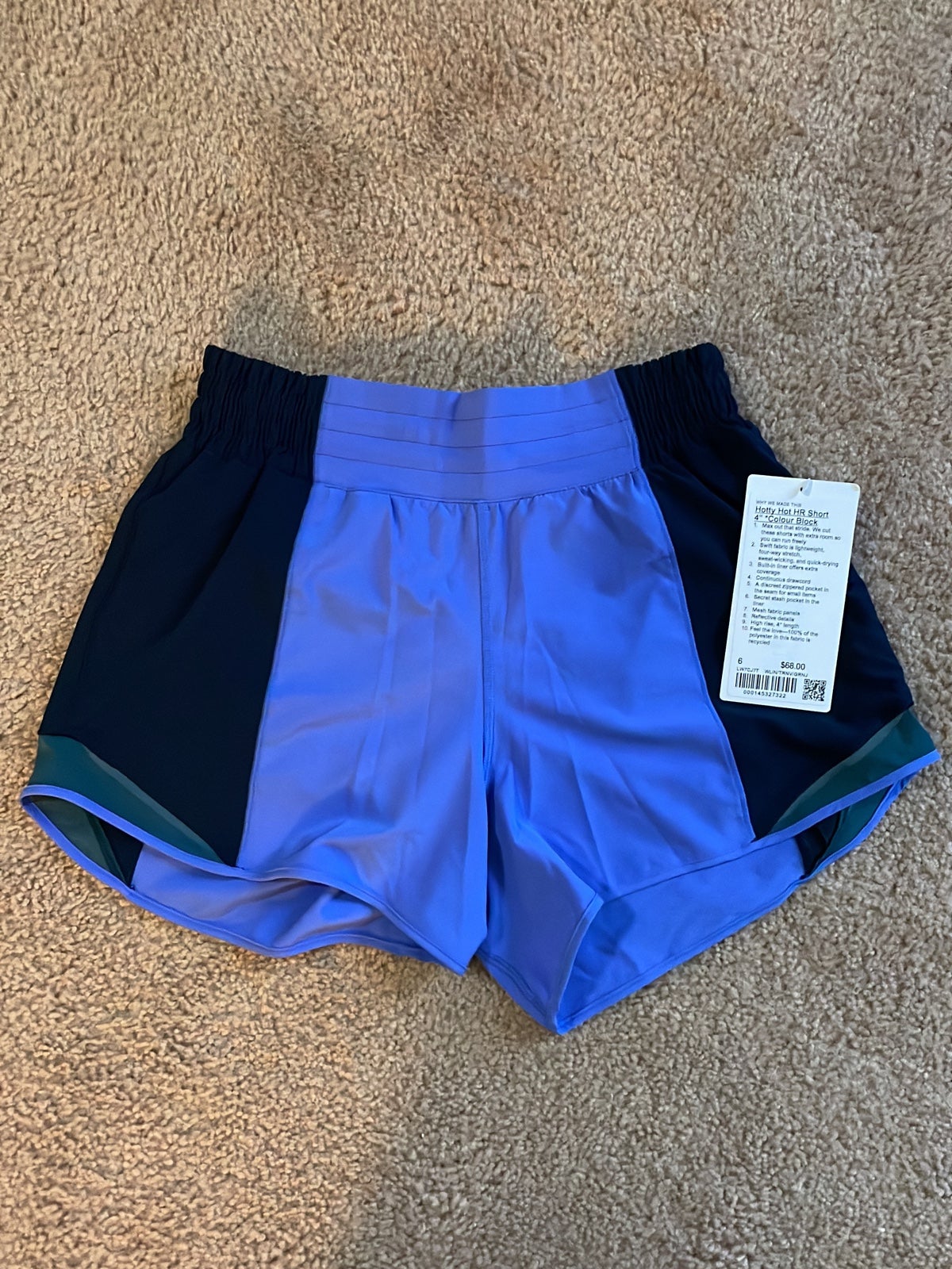 Lululemon Hottie Hot High-Rise Short 4”