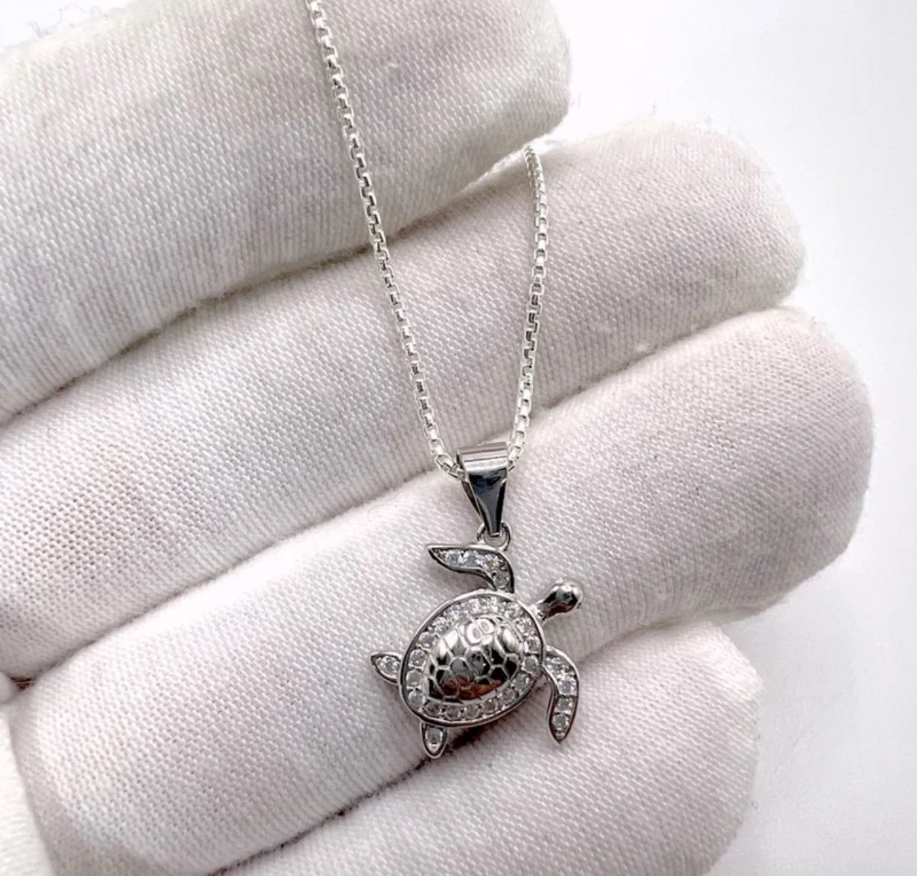 .925 Sterling Silver Cz Turtle Necklace