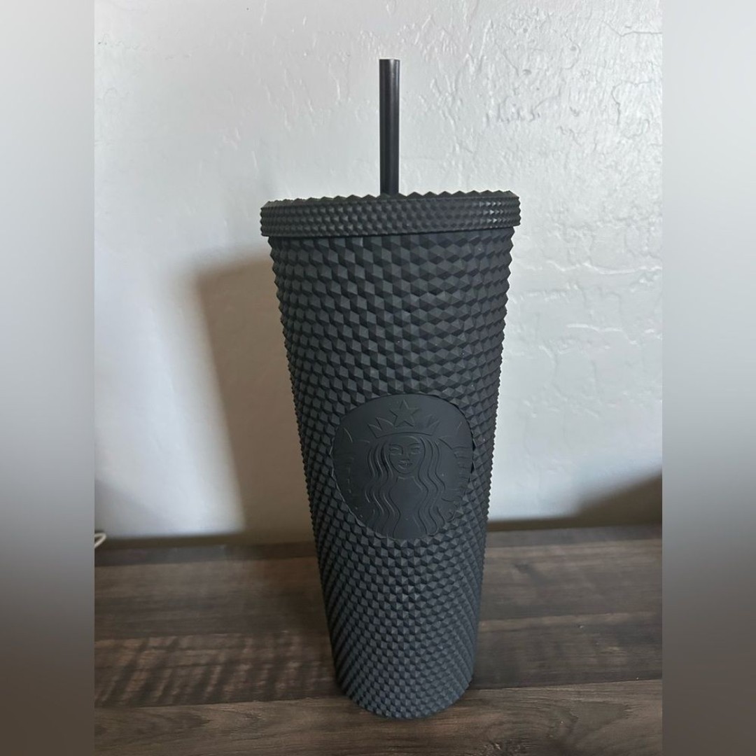 Starbucks Matte Black Studded Tumbler New Release 2021 Cup Limited edition 24 Oz