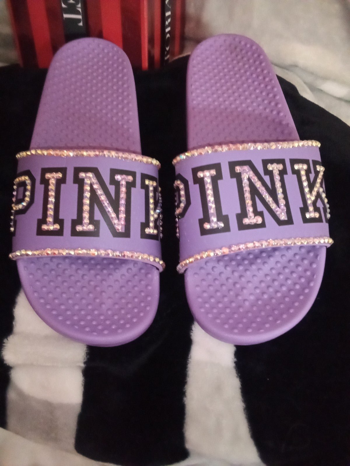 VS PINK HTF CUSTOM PURPLE BLING SLIDES M