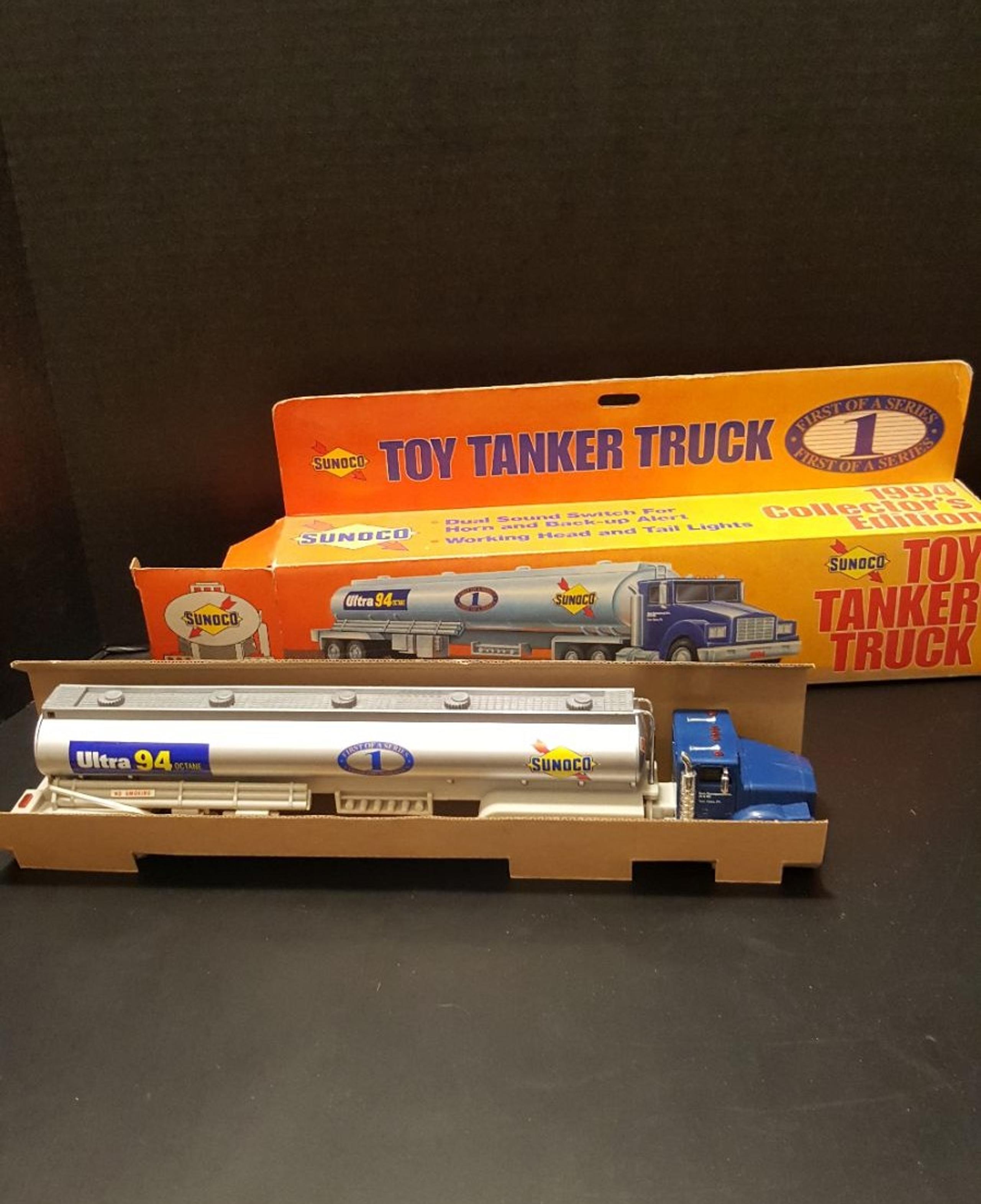 1994 Sunoco tanker truck