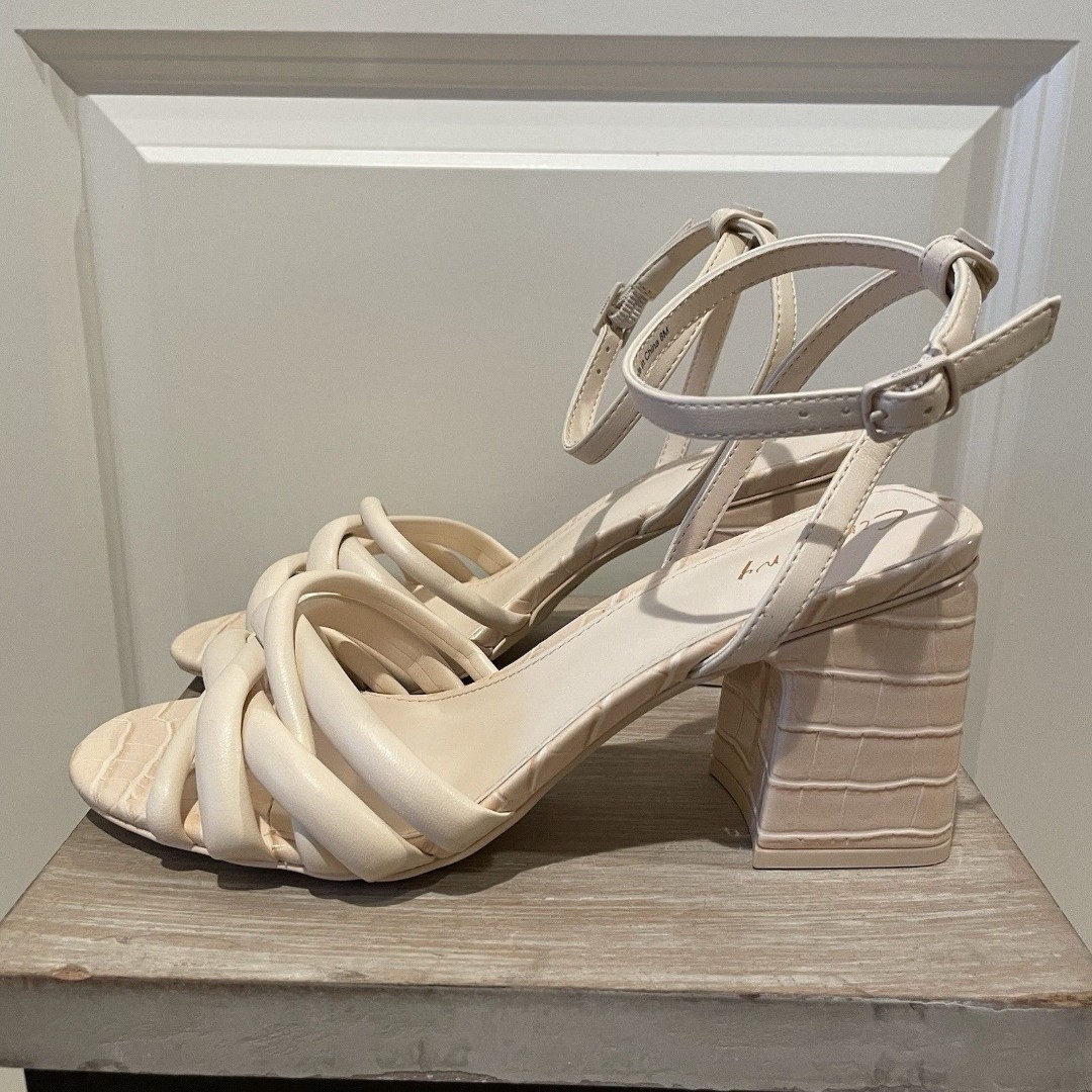 Circus NY by Sam Edelman Onna Beige Strappy Block Sandal Heels Shoes Size 8