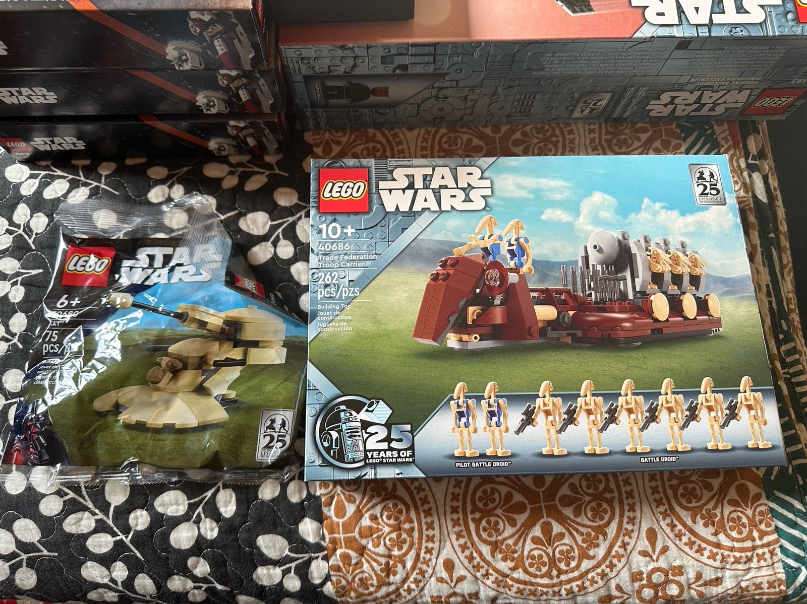 LEGO Star Wars Trade Federation Troop Carrier 40686 and AAT 30680 poly bag