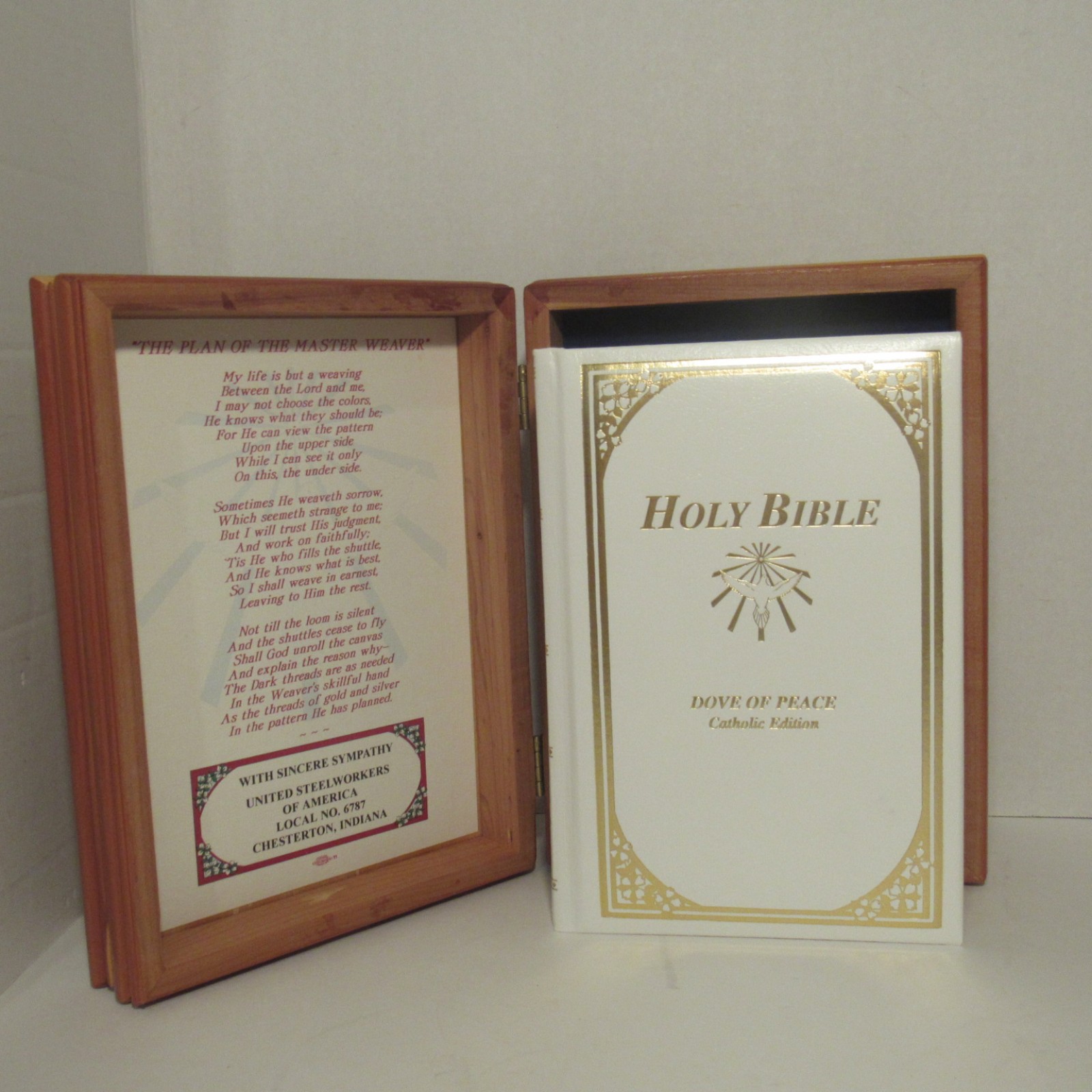 Holy Bible, Cedar Storage Box w/Dove of Peace CATHOLIC EDITION w/Gold Gilt Edged