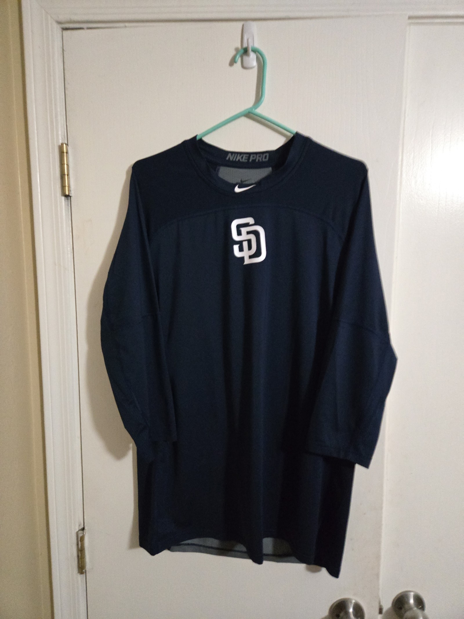Nike San Diego Padres mens XL dri-fit