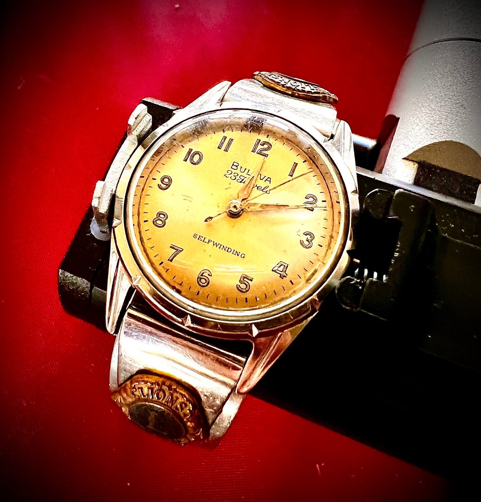 R#904 Vintage Bulova 23J Self-Winding Wristwatch Watch for repair+Don Juan