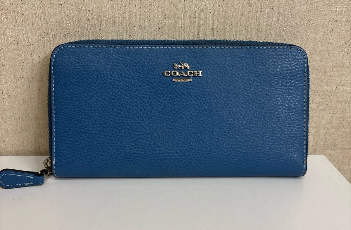 COACH BLUE FULL ZIP AROUND WALLET