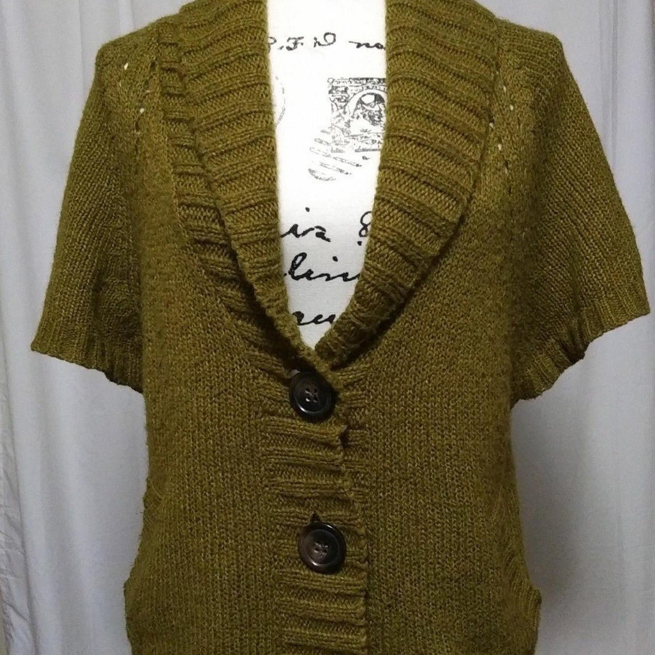 Old Navy Short Sleeve Cardigan Sweater Vest Olive Wool Sz Small Preppy Academia