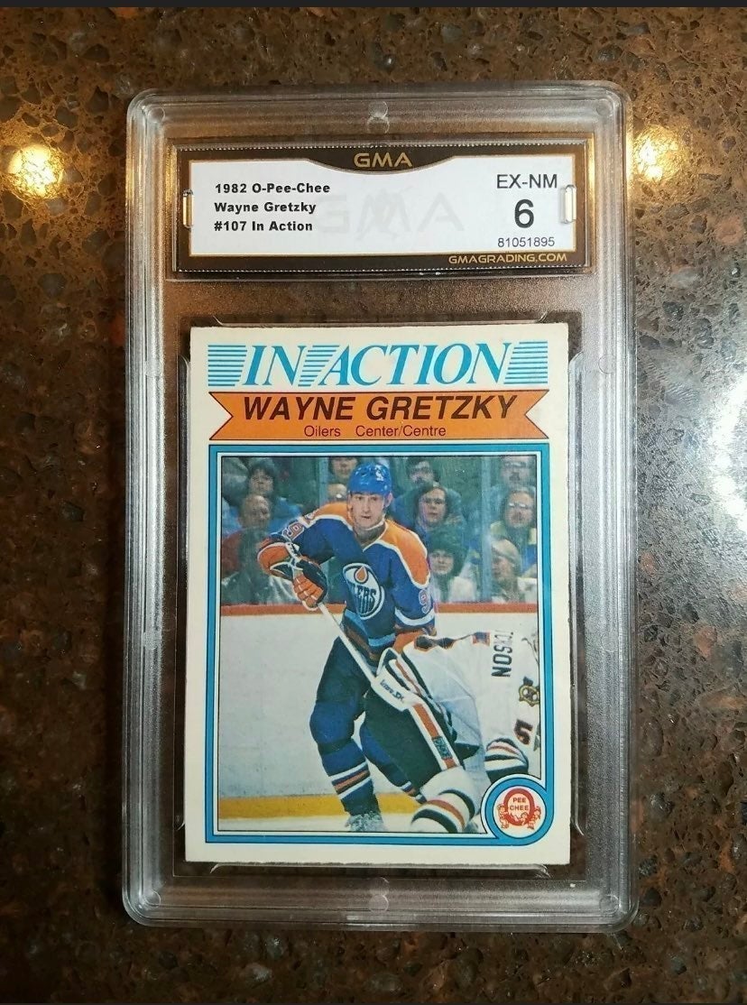 1982 O-Pee-Chee OPC #107 Wayne Gretzky