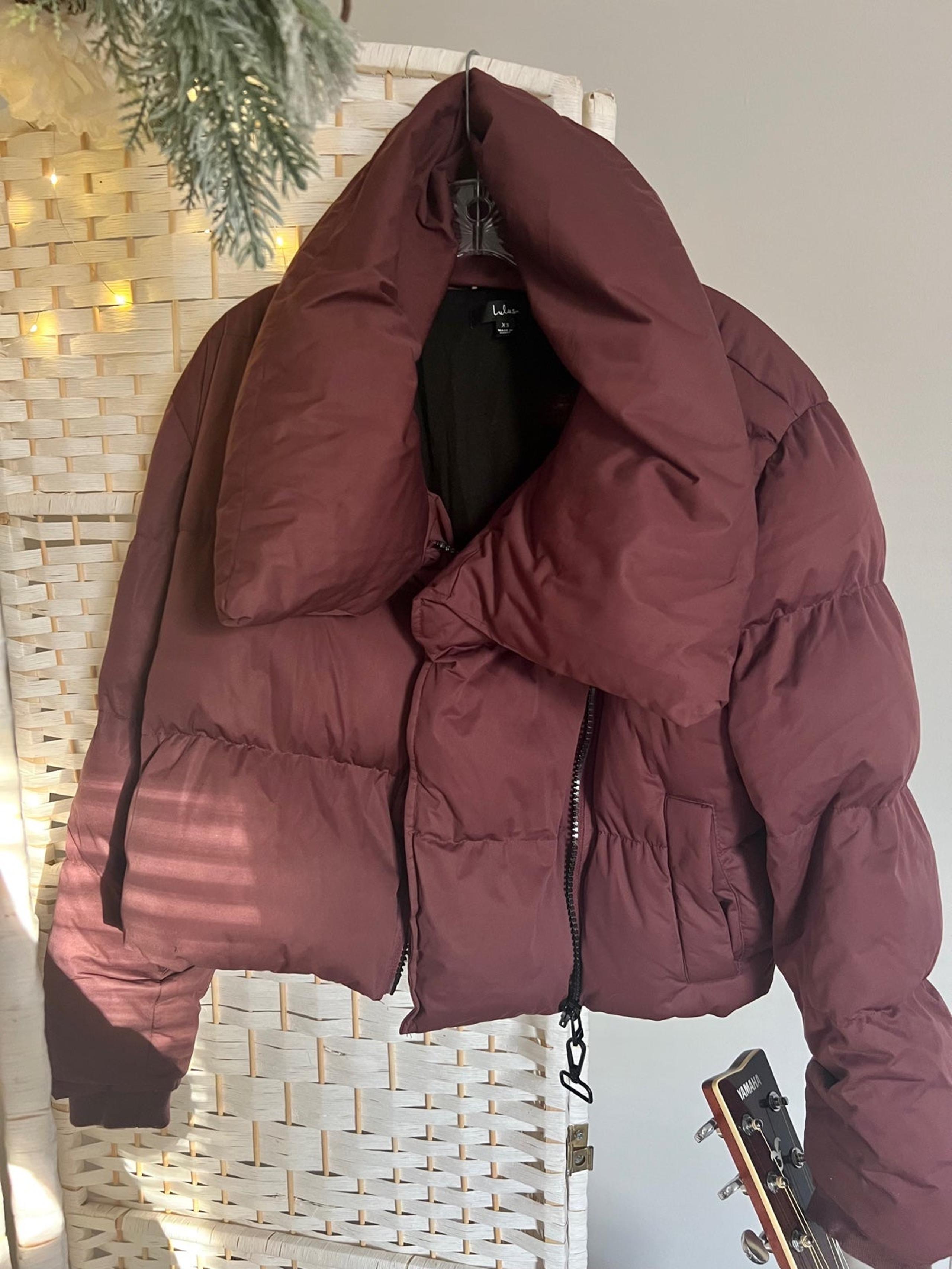 Lulus Maroon/wine colored crop Puffer Jacket- xs