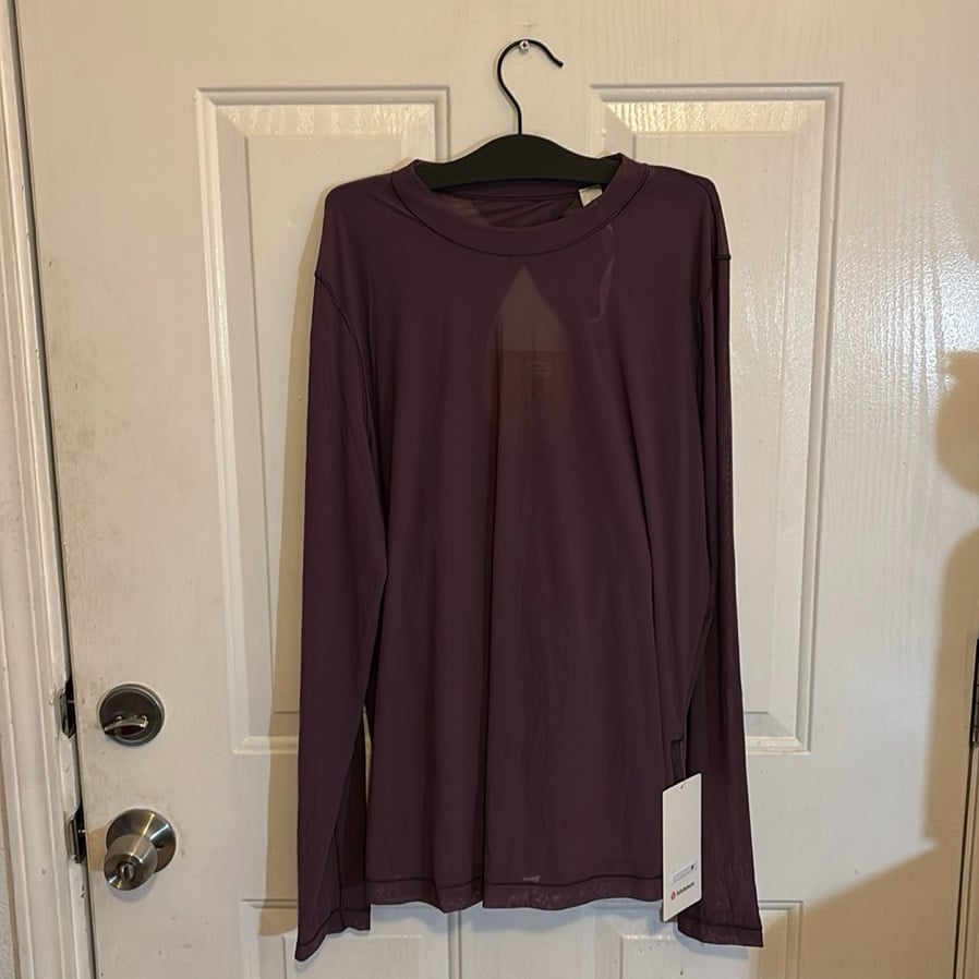 Lululemon Keyhole Mesh Long Sleeve, Grape Thristle, Size 12