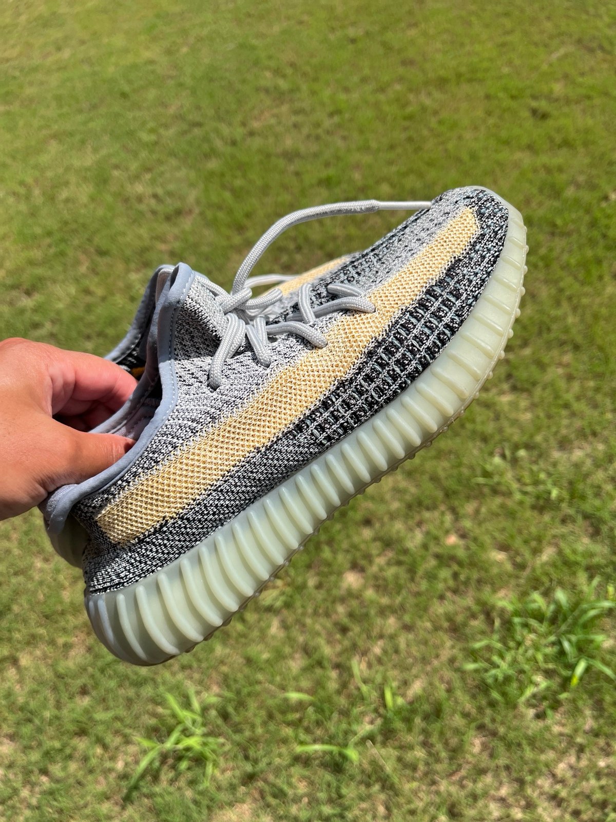 Adidas Yeezy 350 Ash Blue size 5.5 Men