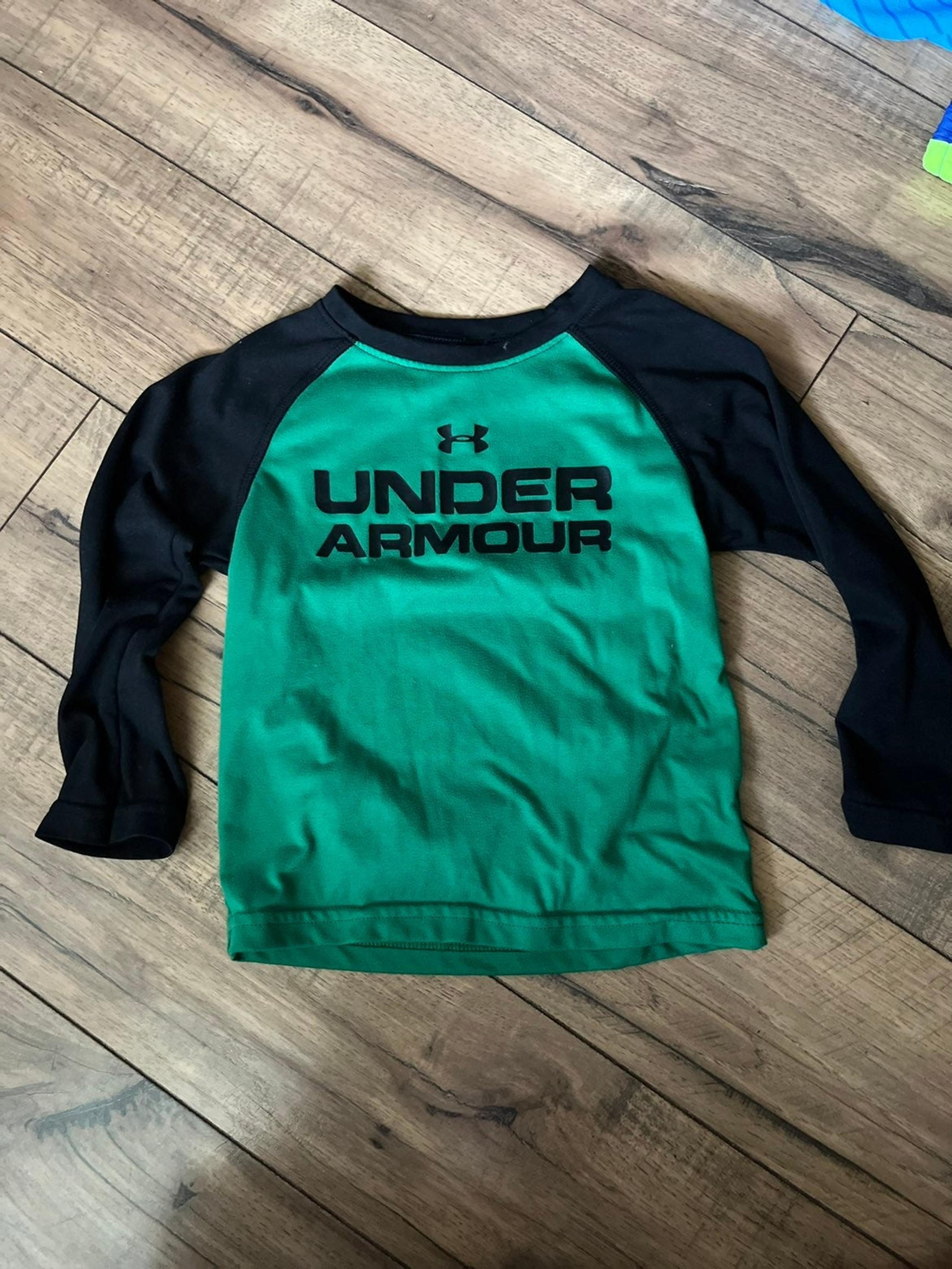 boys long sleeve - Under Armour