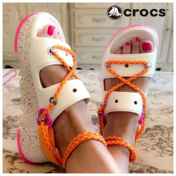 Crocs Hiker Xscape Festival Sandal Women's Size 6 NEW