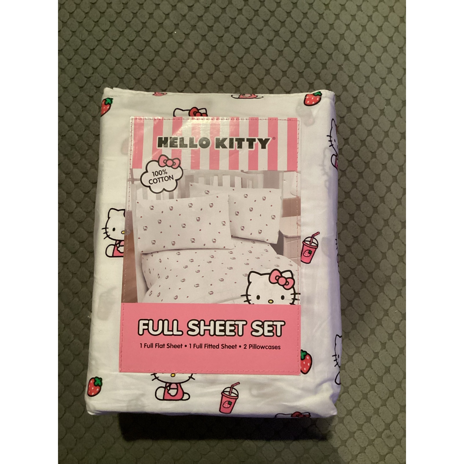 Hello Kitty Sheet Set