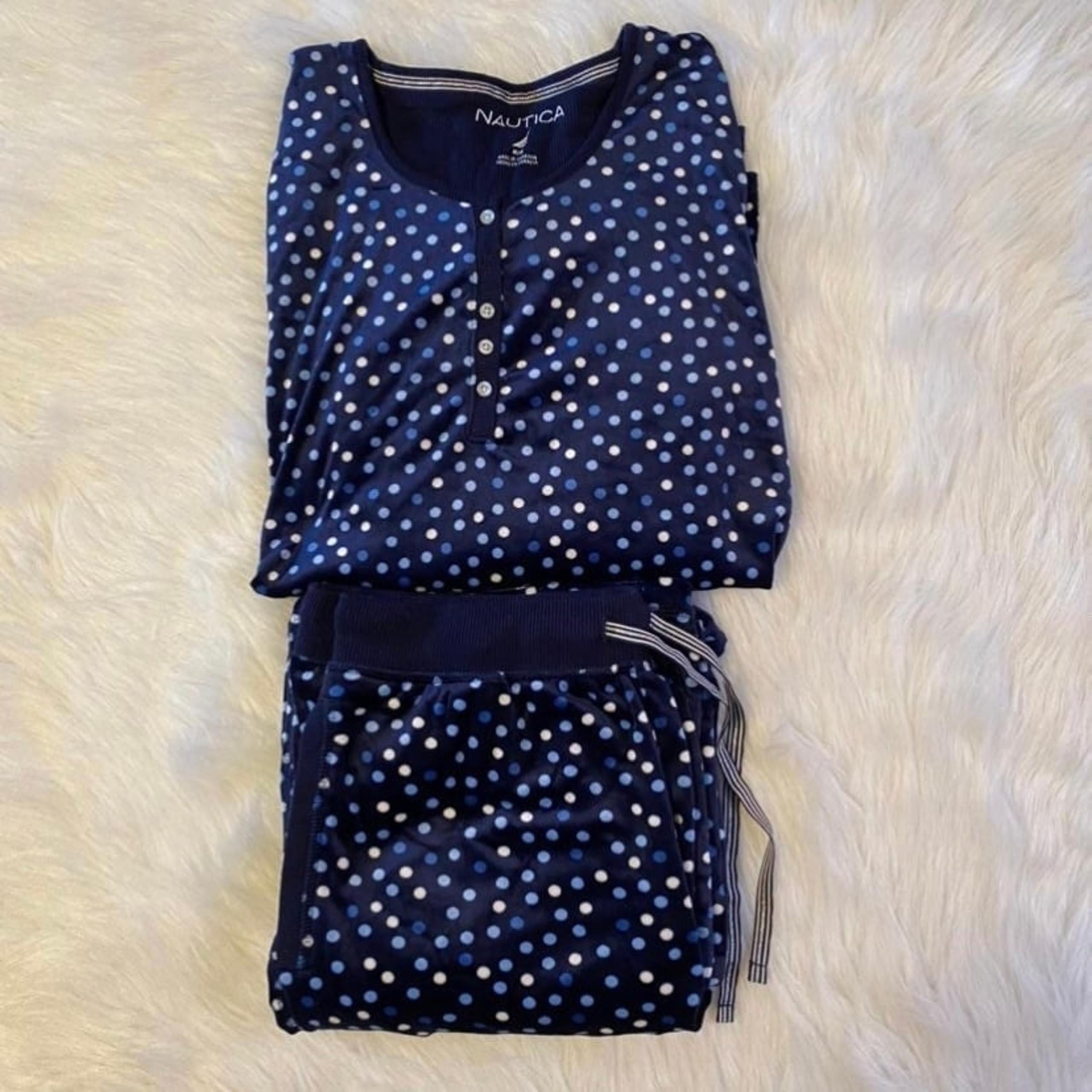 Nautica Pajamas Womens Size Medium Blue Dots Two Piece Pajama Set