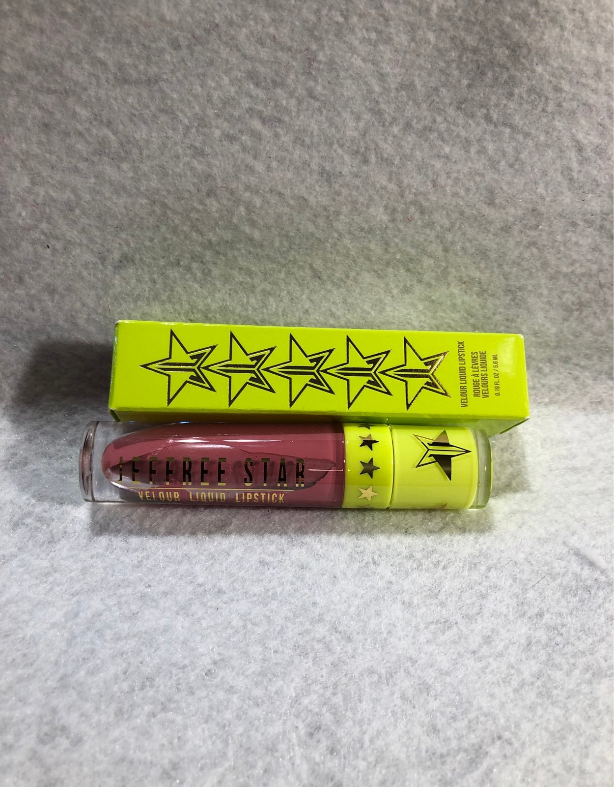 Jeffree Star Velour Liquid Lipstick Who?