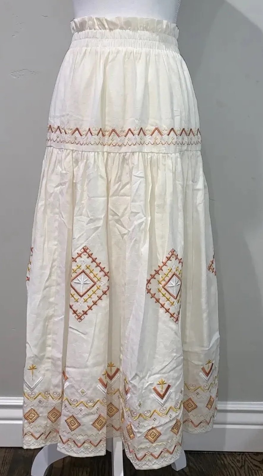 Miss Me Women's Southwestern Embroidered Tiered Cotton Midi Skirt of White Sz M