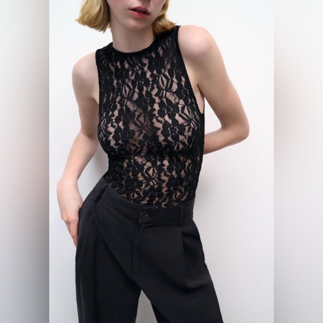 NWT Zara Ruched Lace Bodysuit - Size M