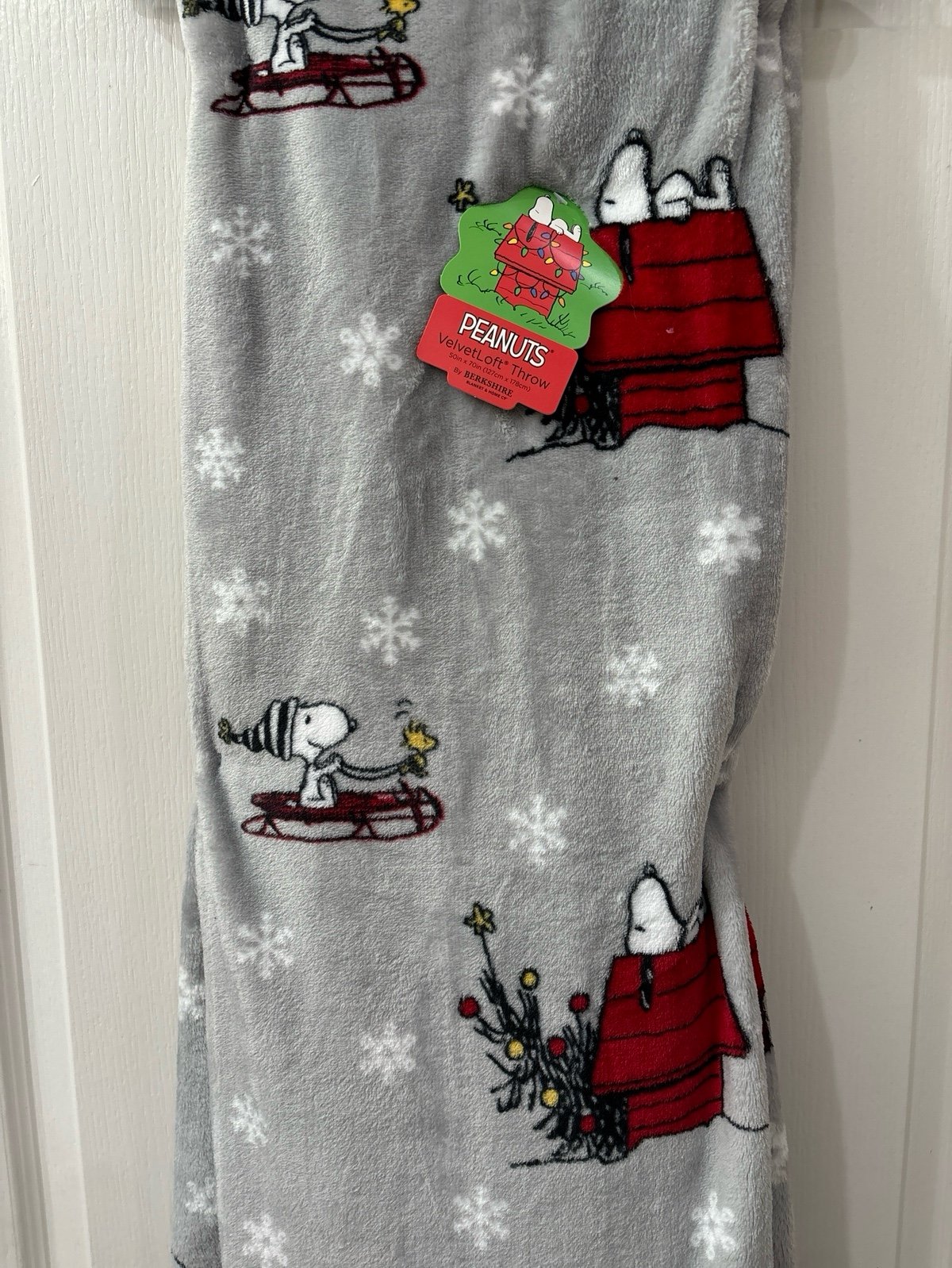 Peanuts Christmas VelvetLoft Throw
