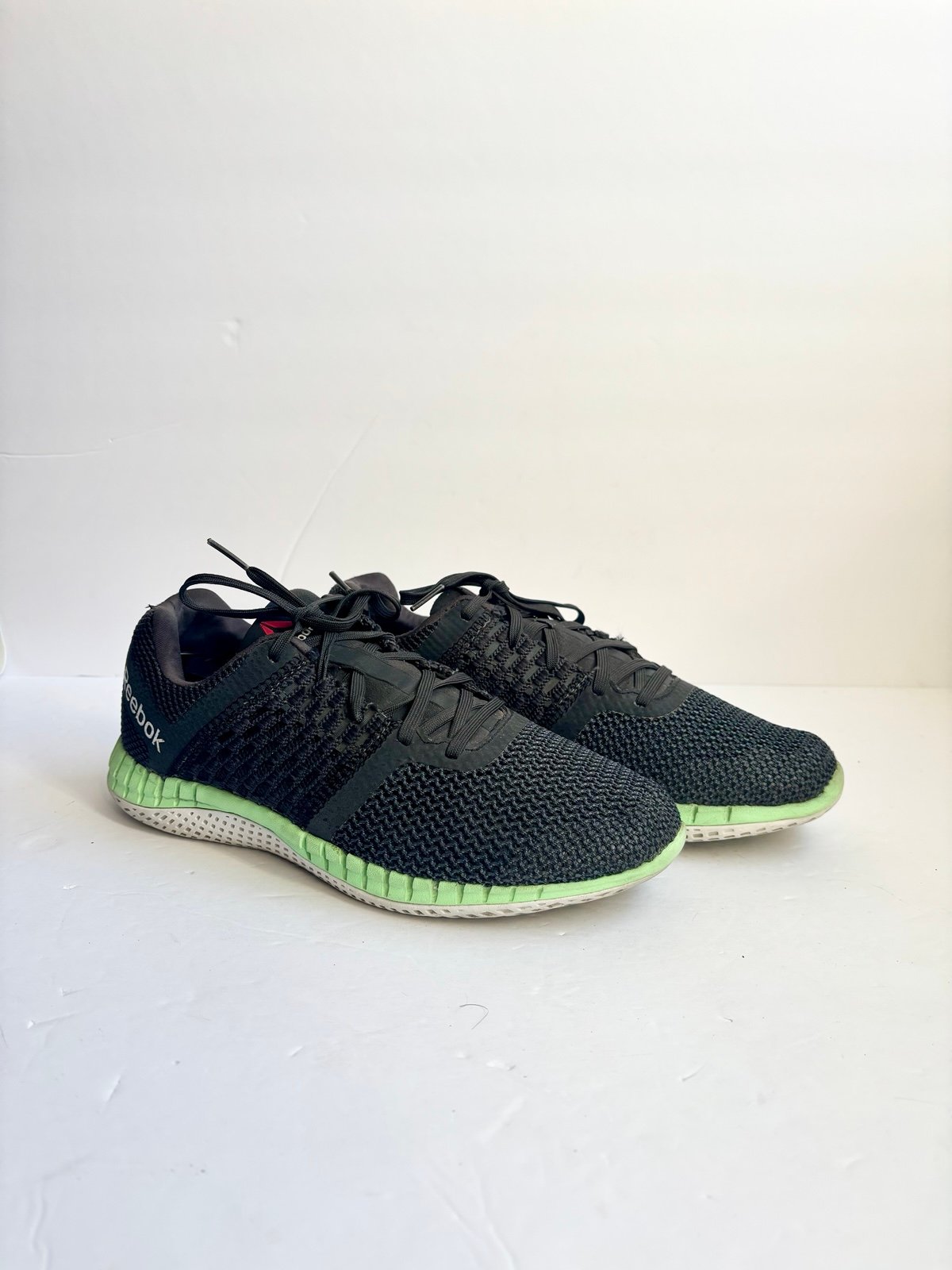 Reebok Zprint Run Charcoal Gray Green Reflector | Size 8.5 Women