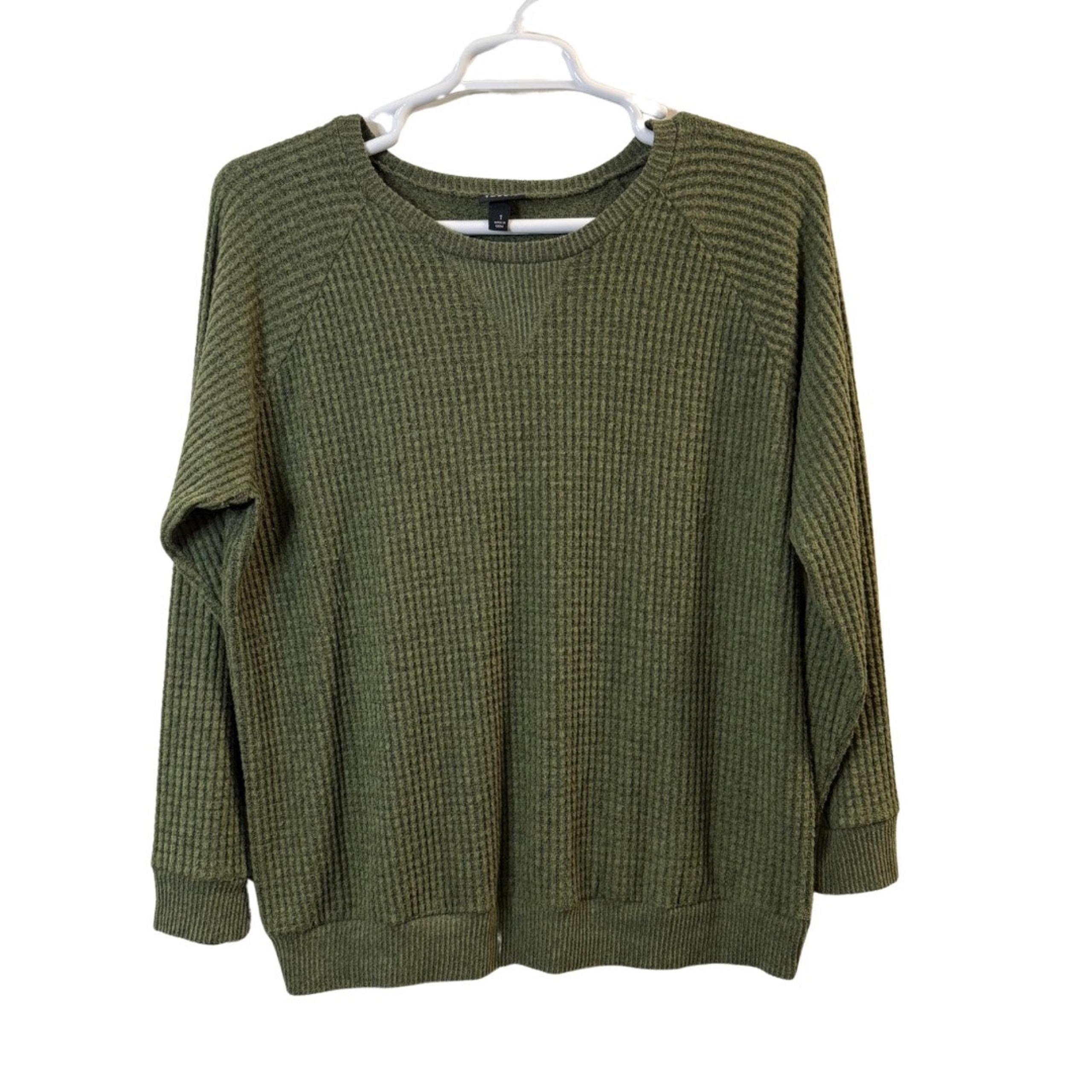 Torrid Women’s Green Sweater Size 1