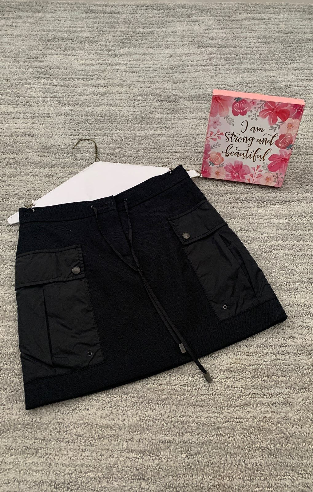Burberry mini skirt size 2