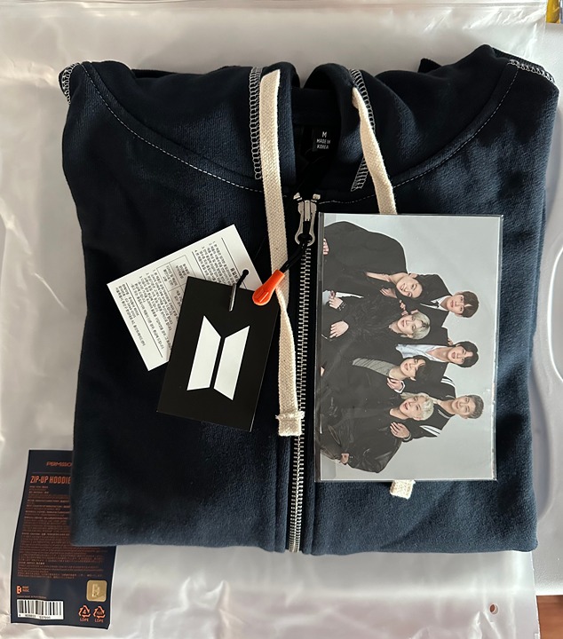 PTD Seoul Concert Zip-Up Hoodie - MEDIUM