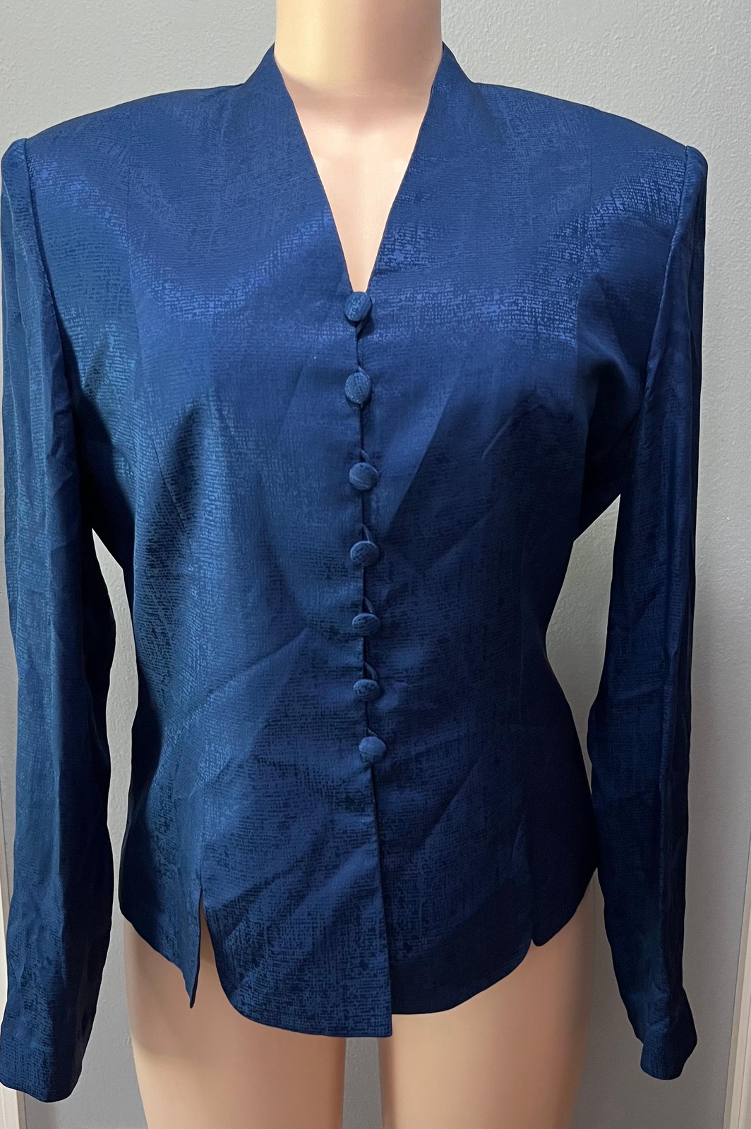 Adrianna Papell Blue Button Up Padded Shoulder Silk Blouse Women’s Size 8