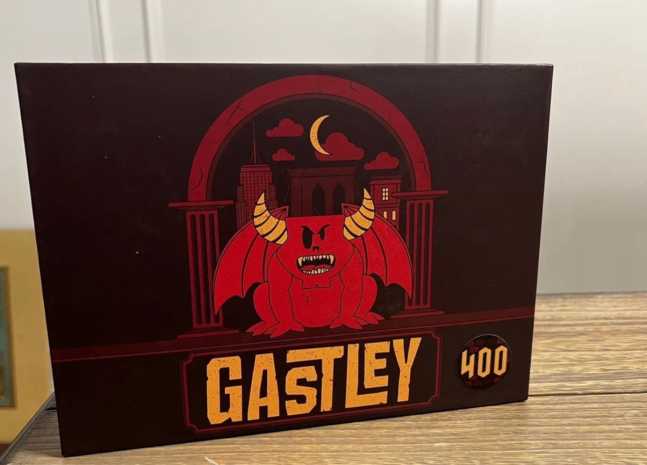 MISCHIEF TOYS BROKEN FREE GARGOYLE GASTLEY FIGURE RED LE 400 SEALED✅✅ IN HAND