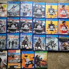Offer:Lot of 22 game PS4 &+more