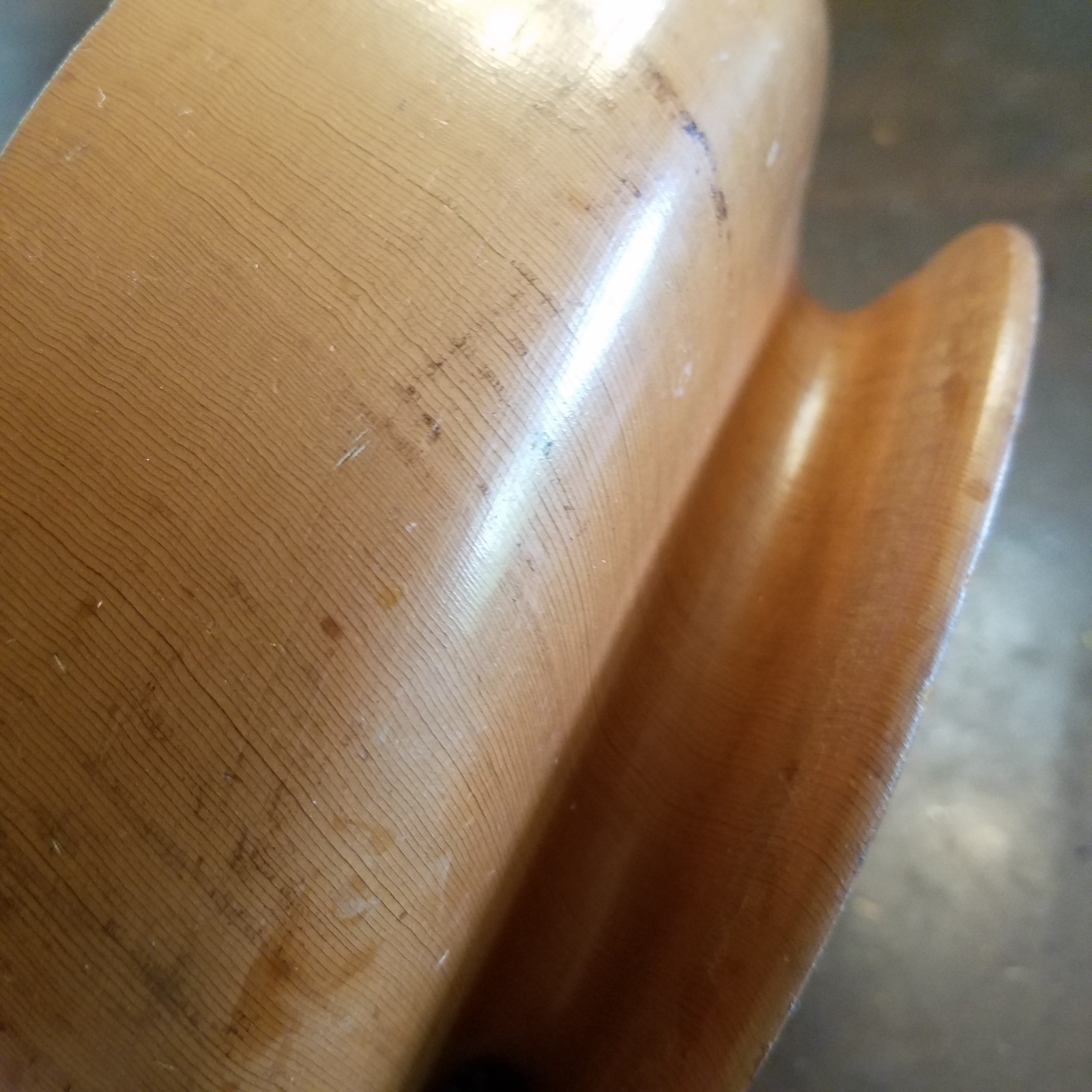 Vintage Sequoia Wood Bowl, 8-1/2 Diameter, Paper Label Giant Forest Studios