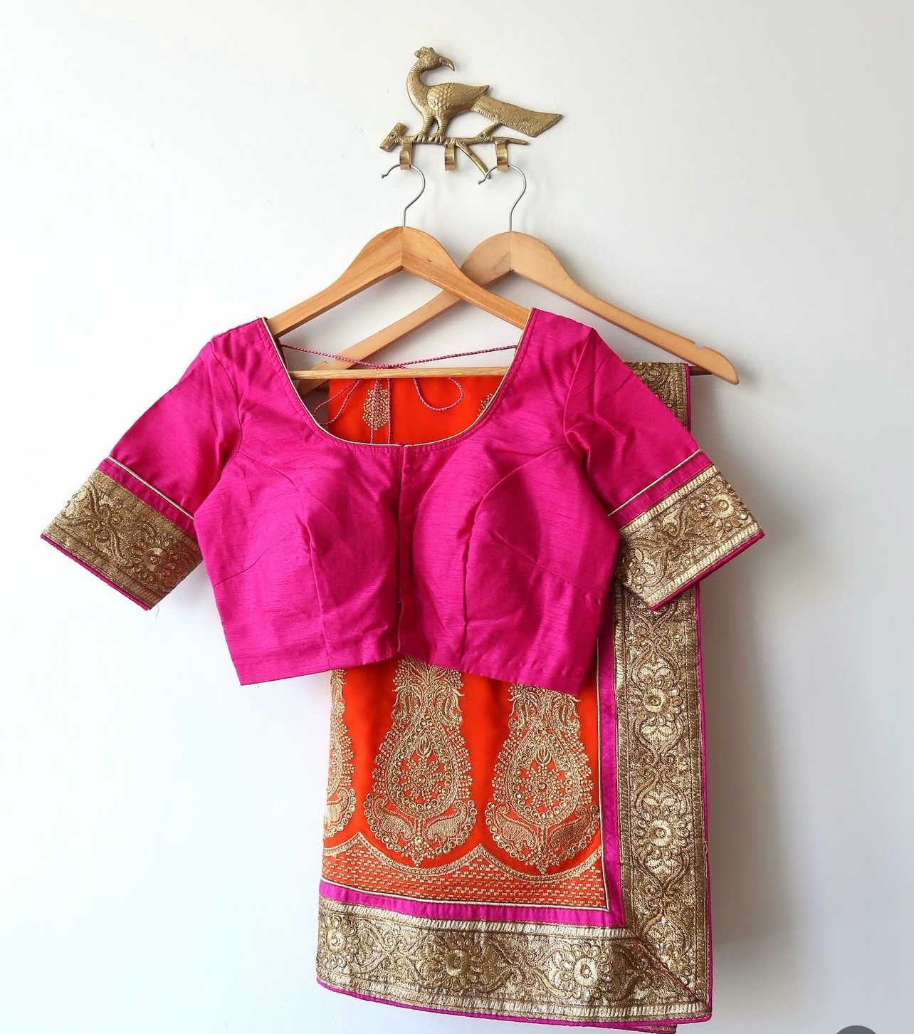 Desiner sari and blouse with peticot