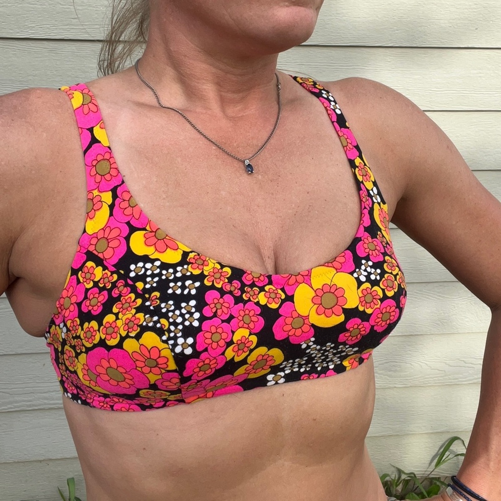 Vintage De Weese Design 60s pink gold black mod floral bikini top