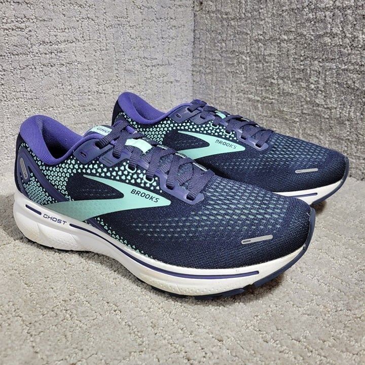 Brooks Ghost 14 Women's Size 10B US Navy Blue Running Sneaker Shoes 1203561B446