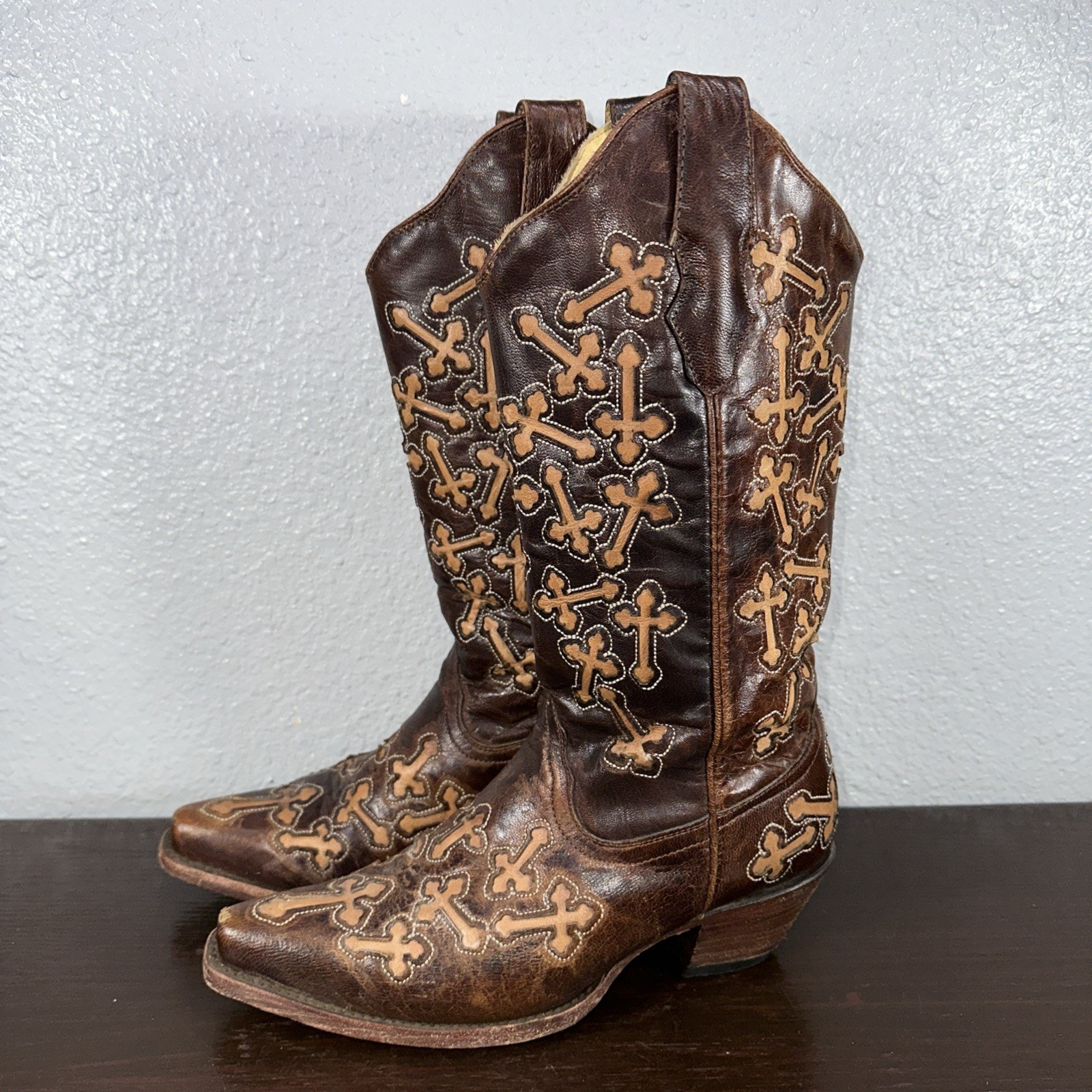 Corral Womens Boots Size 7.5 Multi Cross Embroided Cowboy Western Shoes R2493