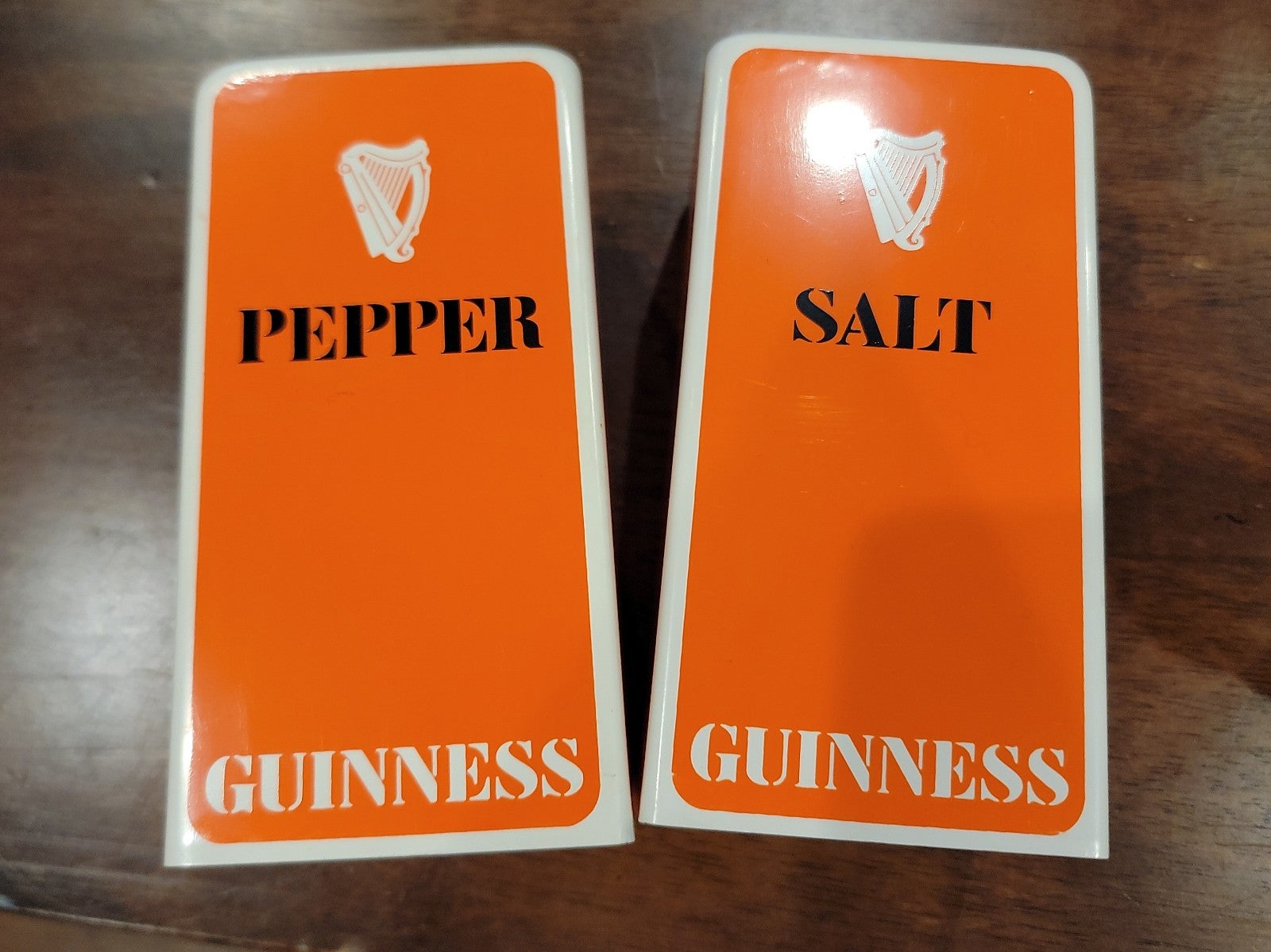 Very Good Vtg Guinness Salt And Pepper Shakers Advertising
