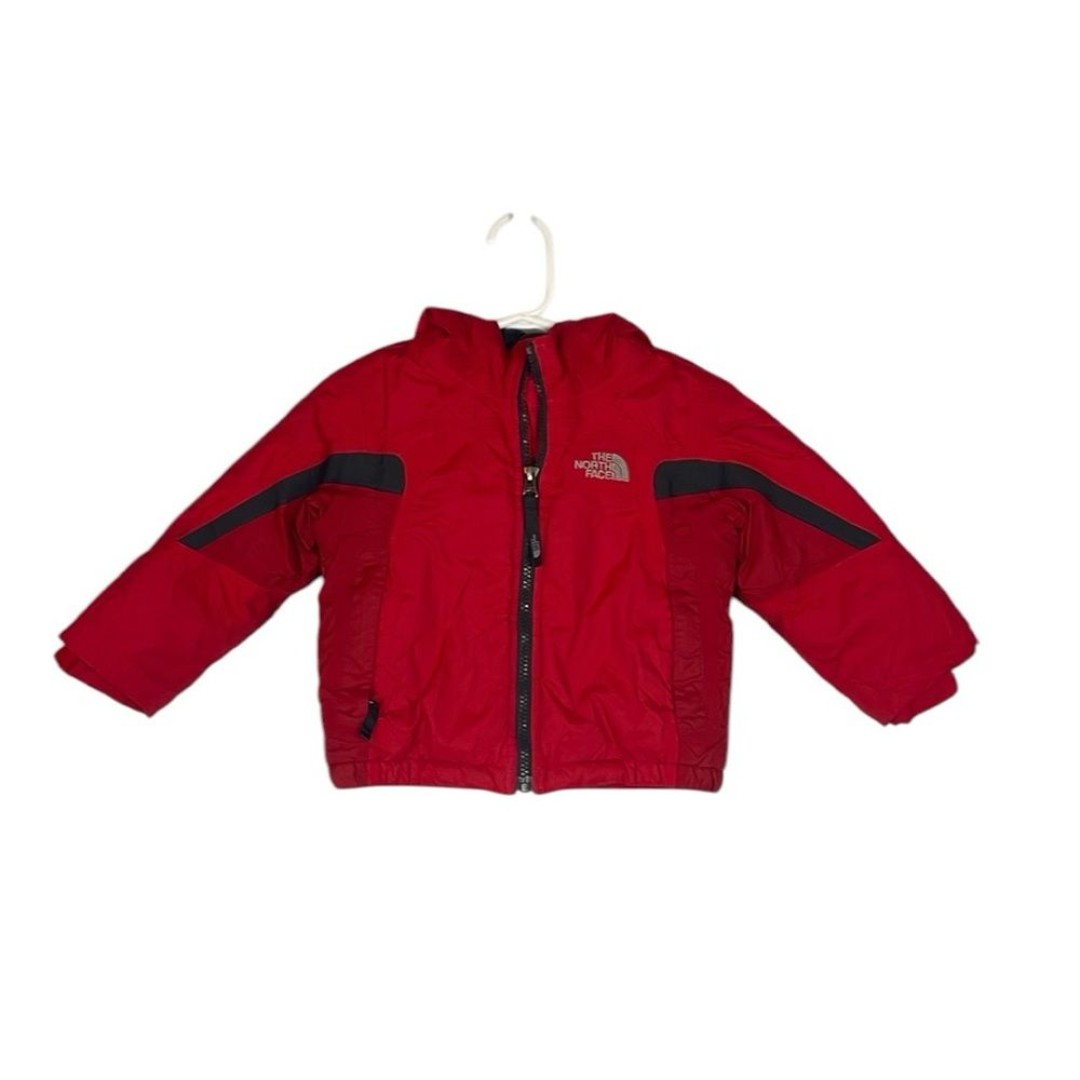 The North Face 2T Hyvent Red and Black Puffer Jacket Insulated Warmth ski snow