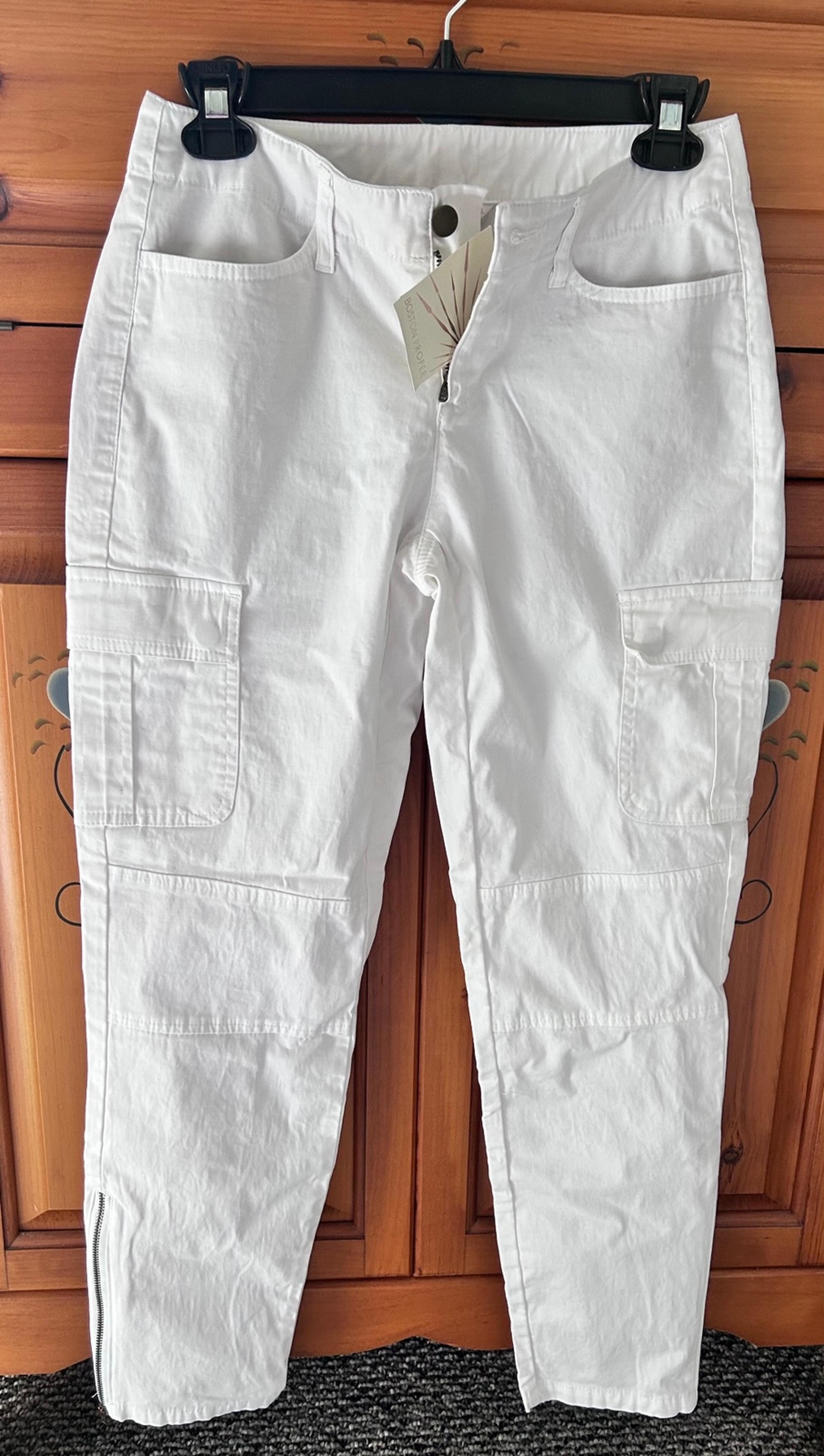 BOSTOM PROPER white cargo pants size 2