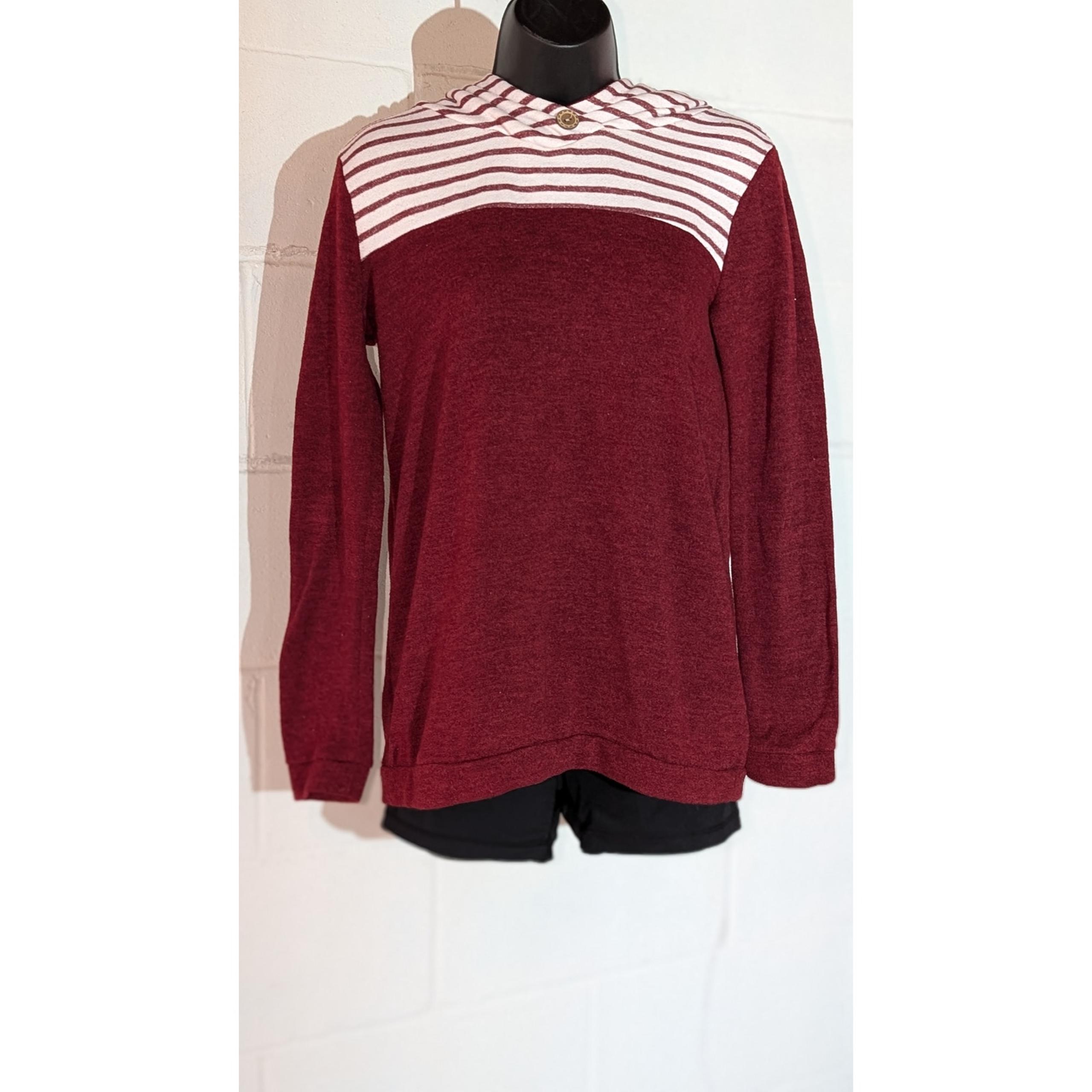M-Vanilla Bay- Maroon Red & White Hooded Long Pullover Sweater