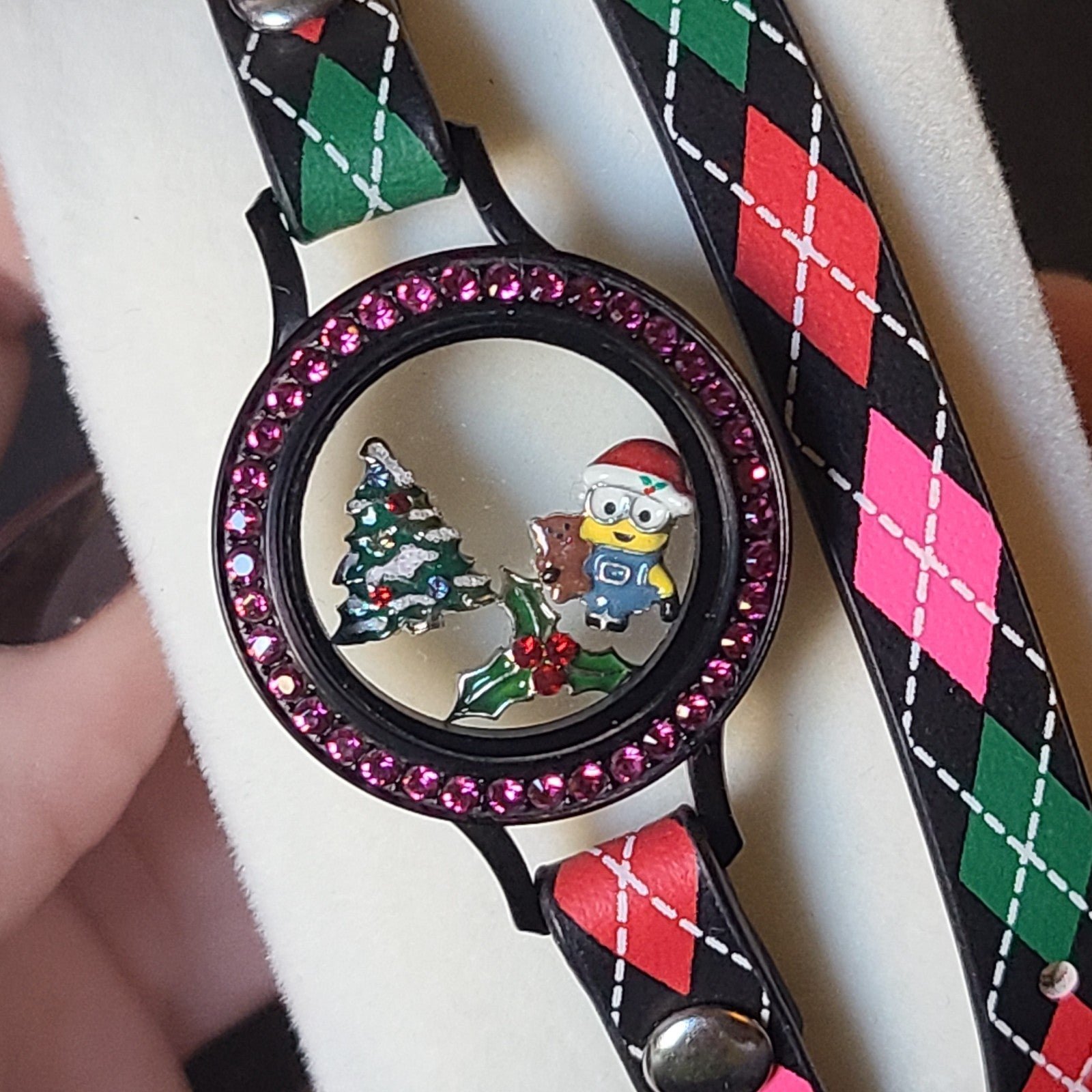 Origami Owl Black & Pink Locket Argyle Wrap Minion Christmas Bracelet