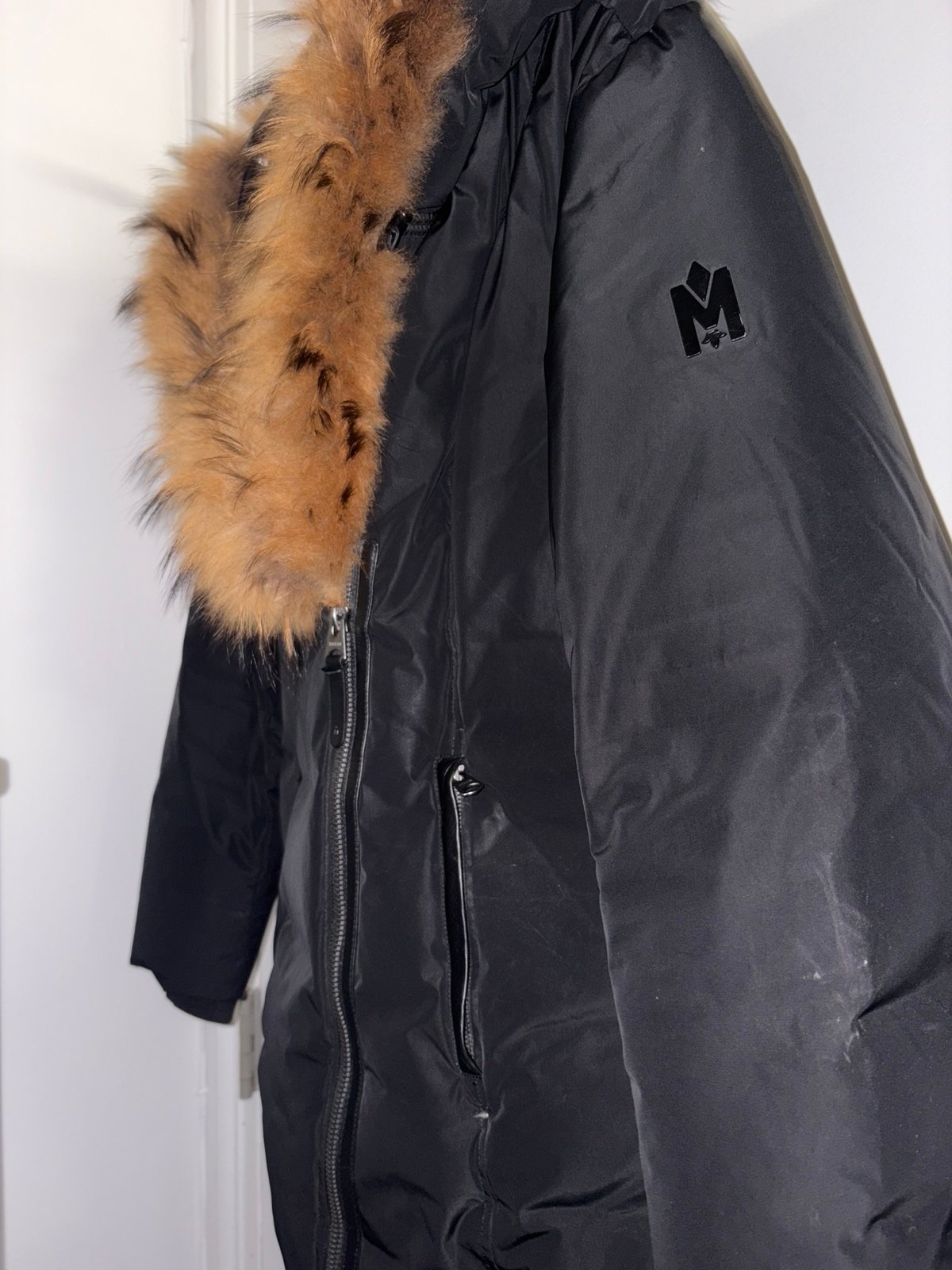 Manage coat size XL