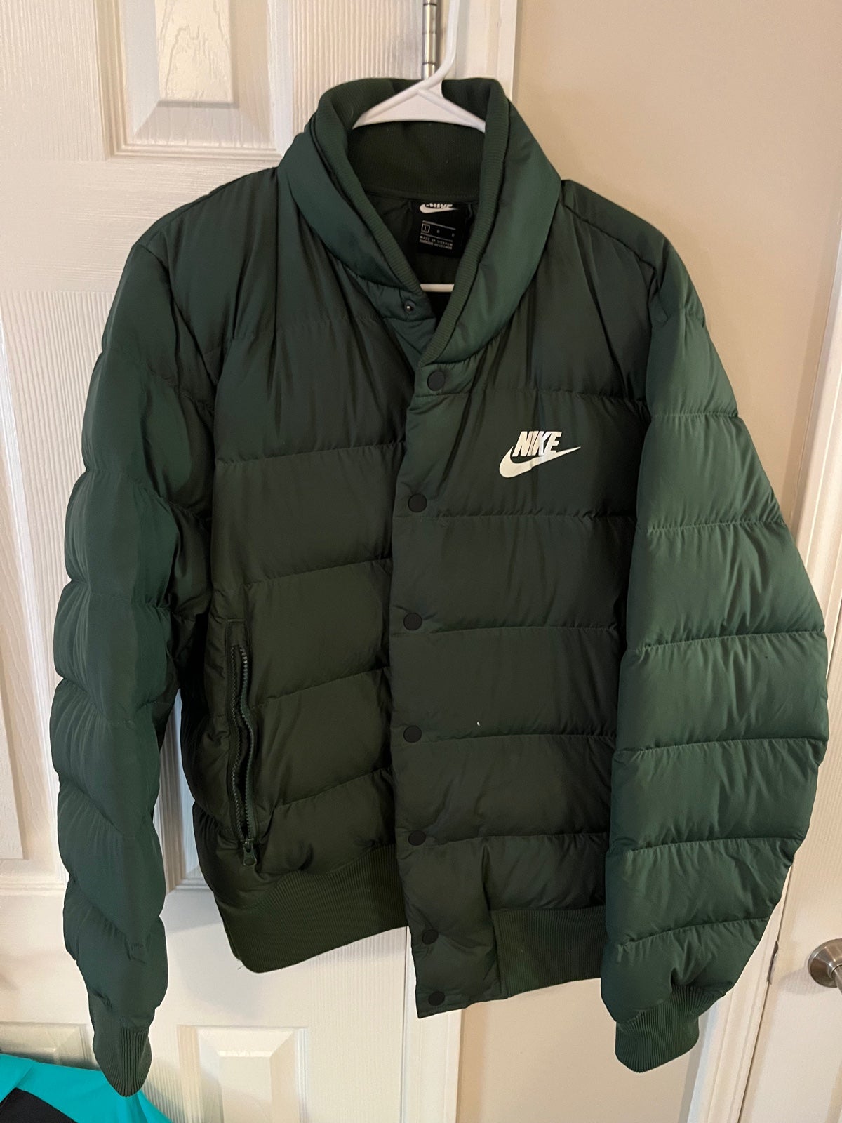Nike puffer jacket