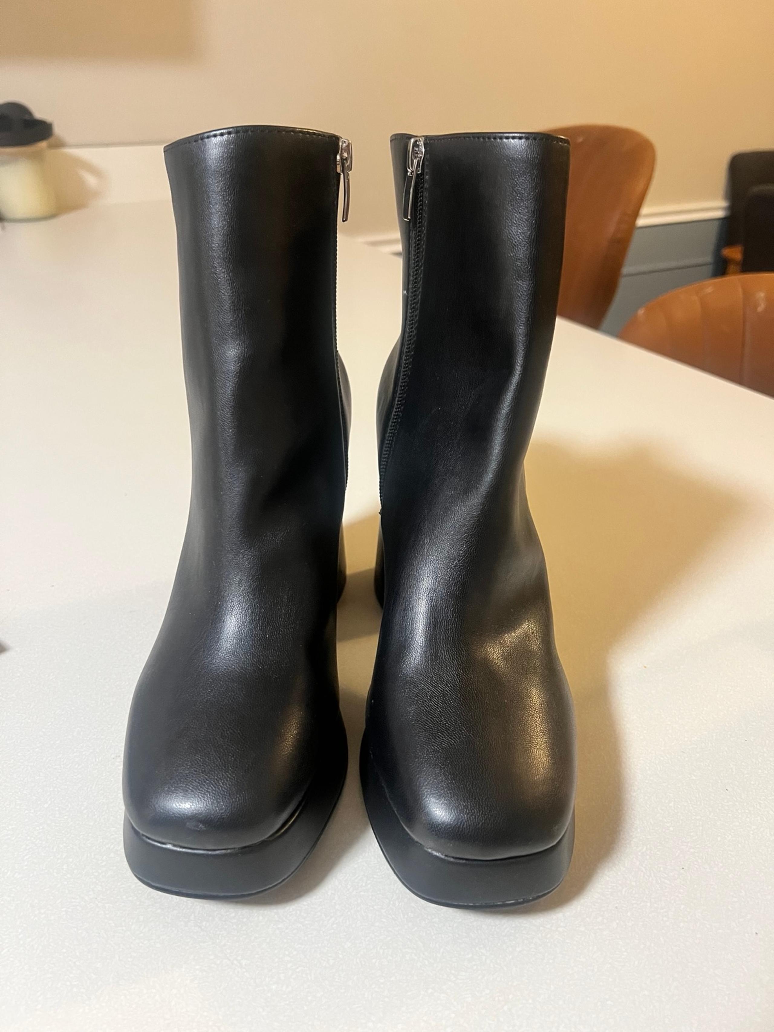 boots (Nine West)