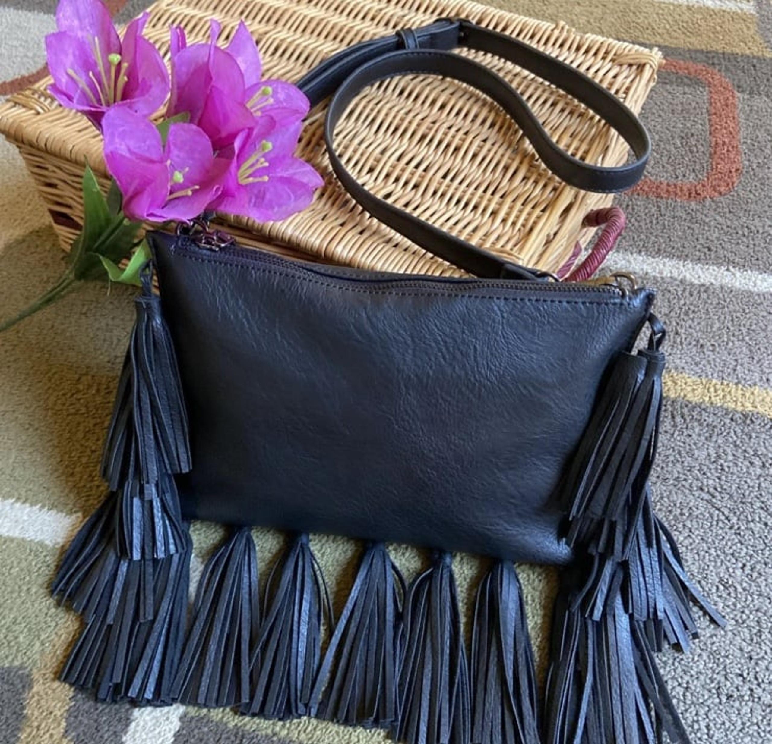 Antik Kraft Vegan Tassel Detailed Crossbody Bag Hippie Gypsy Retro 1970’s